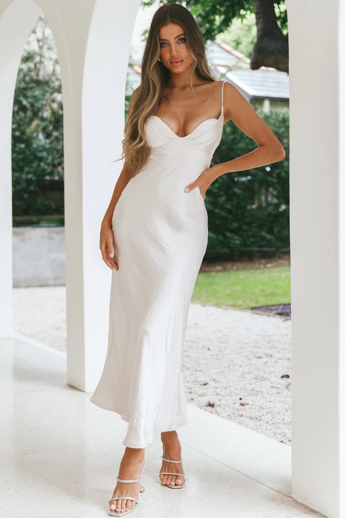 Infinity Pintuck Bust Maxi Dress Champagne - Sonourner