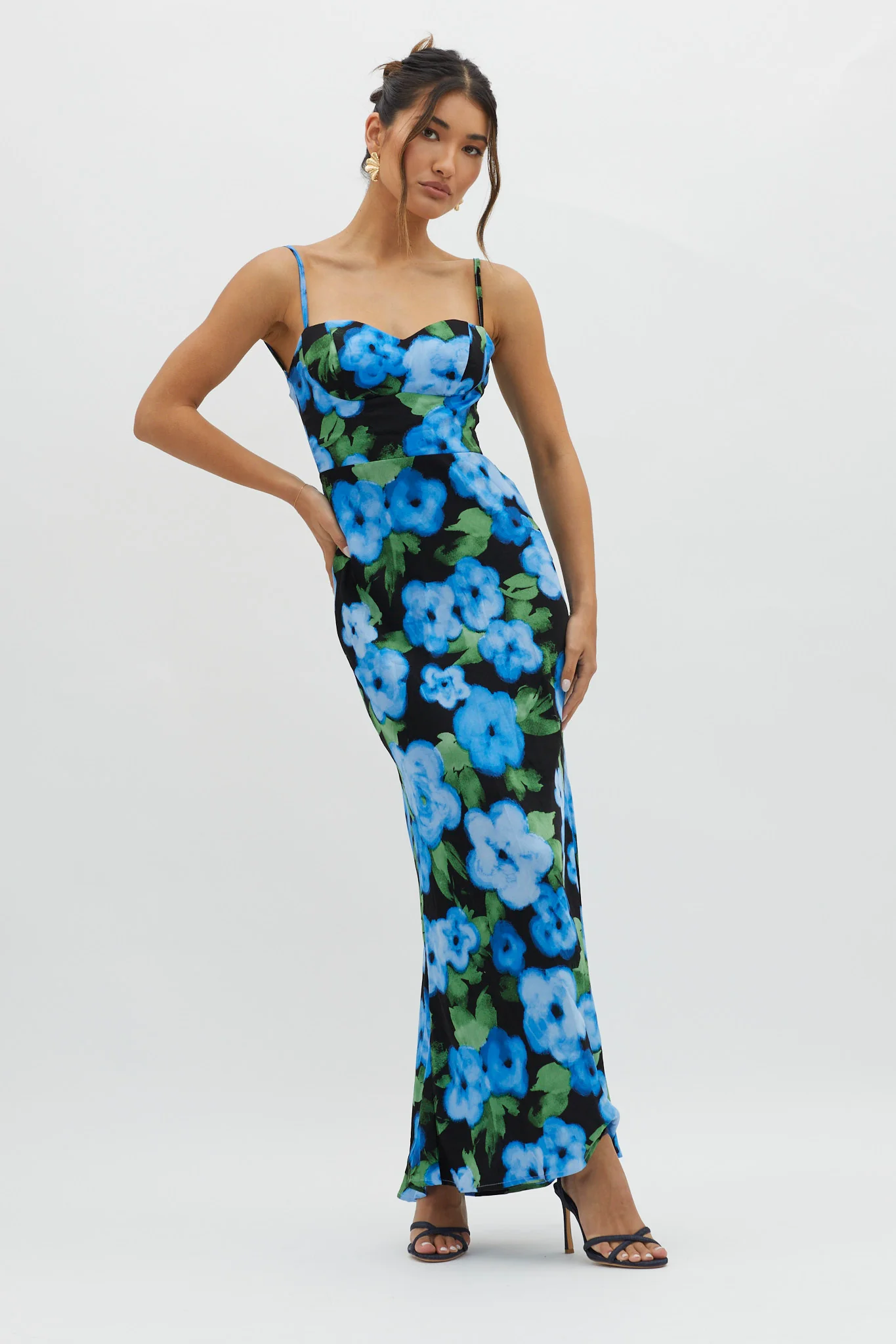 Kasha Low Back Maxi Dress Floral Blue - Sonourner