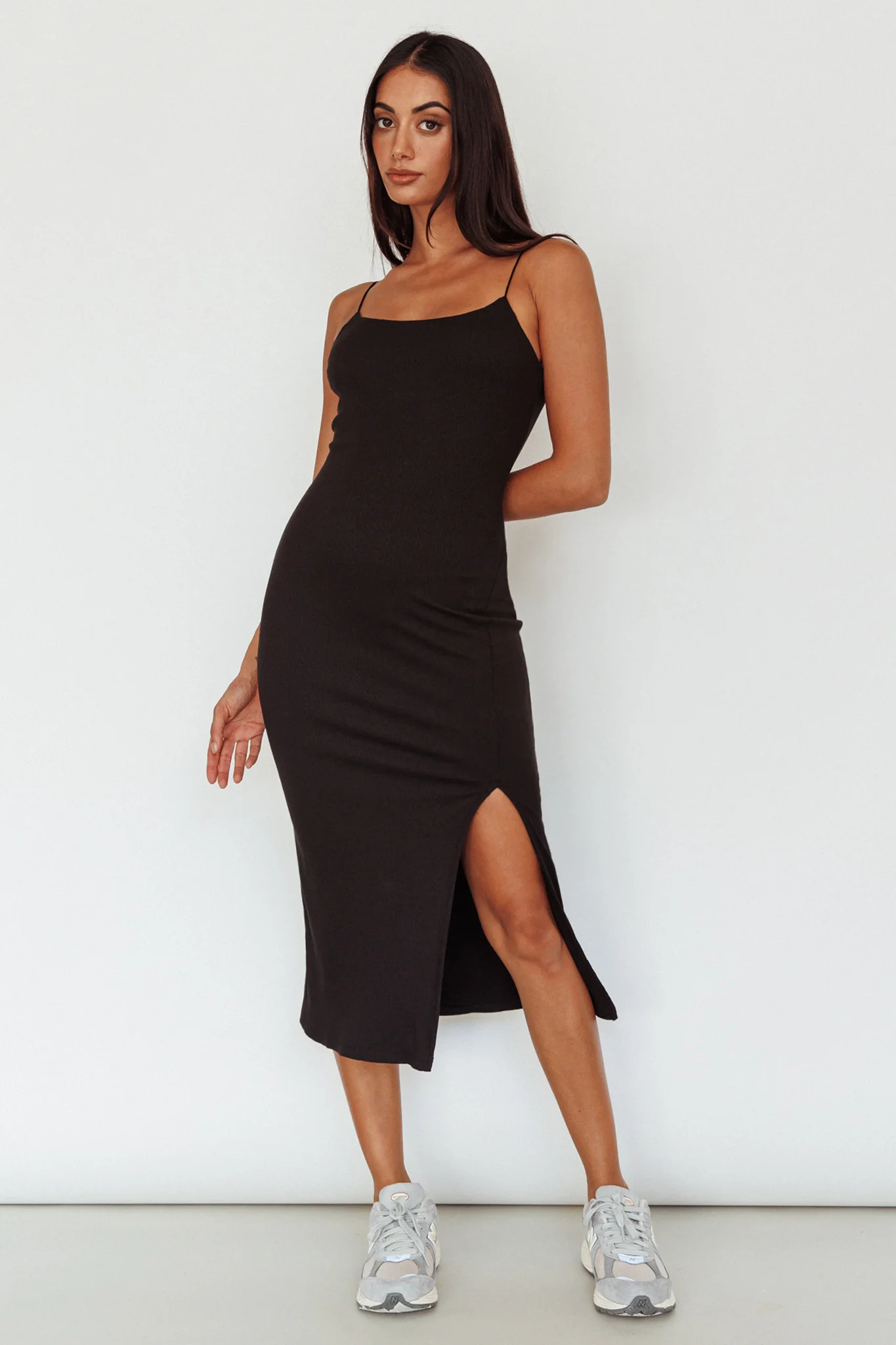 In My Element Split Midi Dress Black - Sonourner