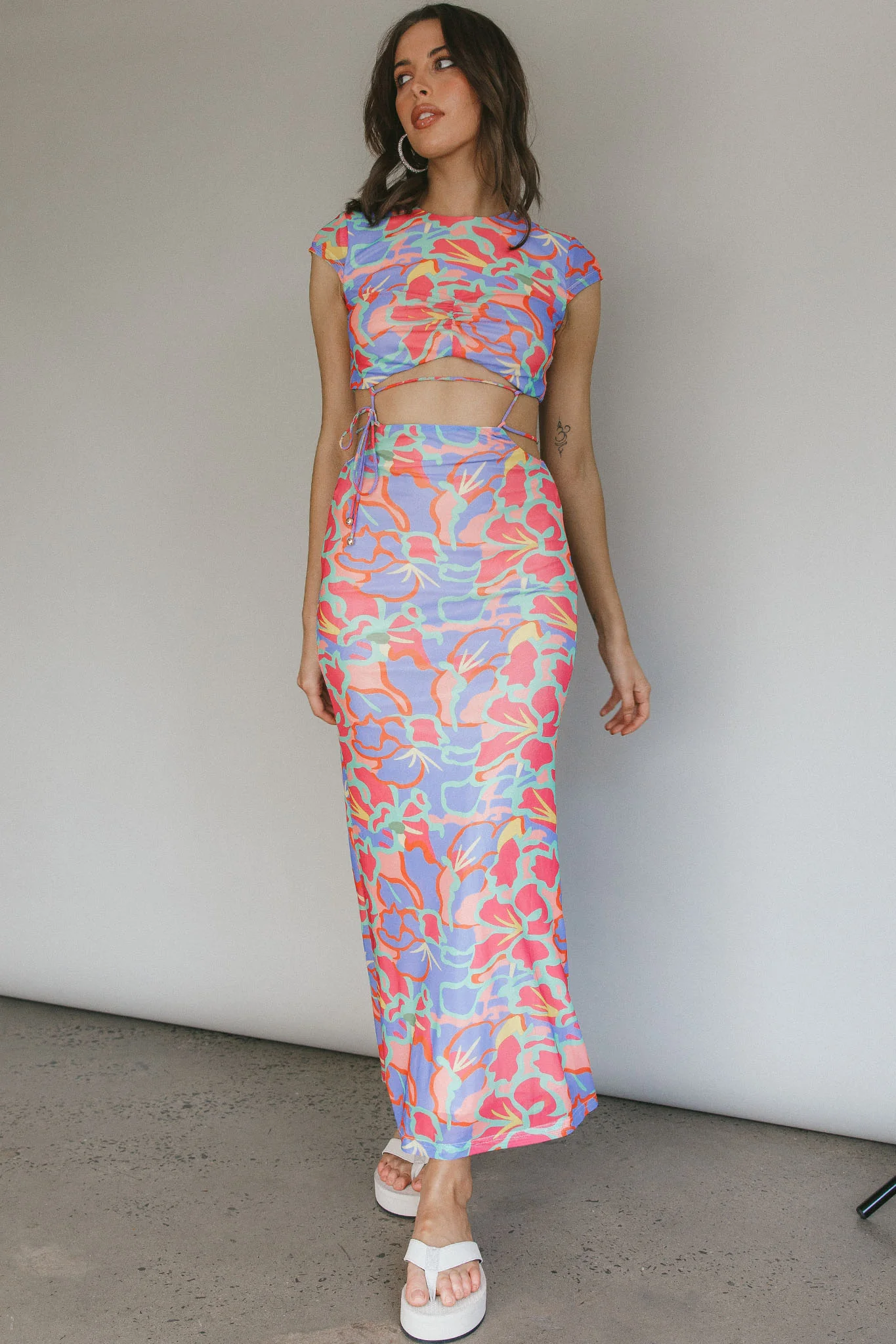 Capri Cap Sleeve String Maxi Dress Blue/Red - Sonourner