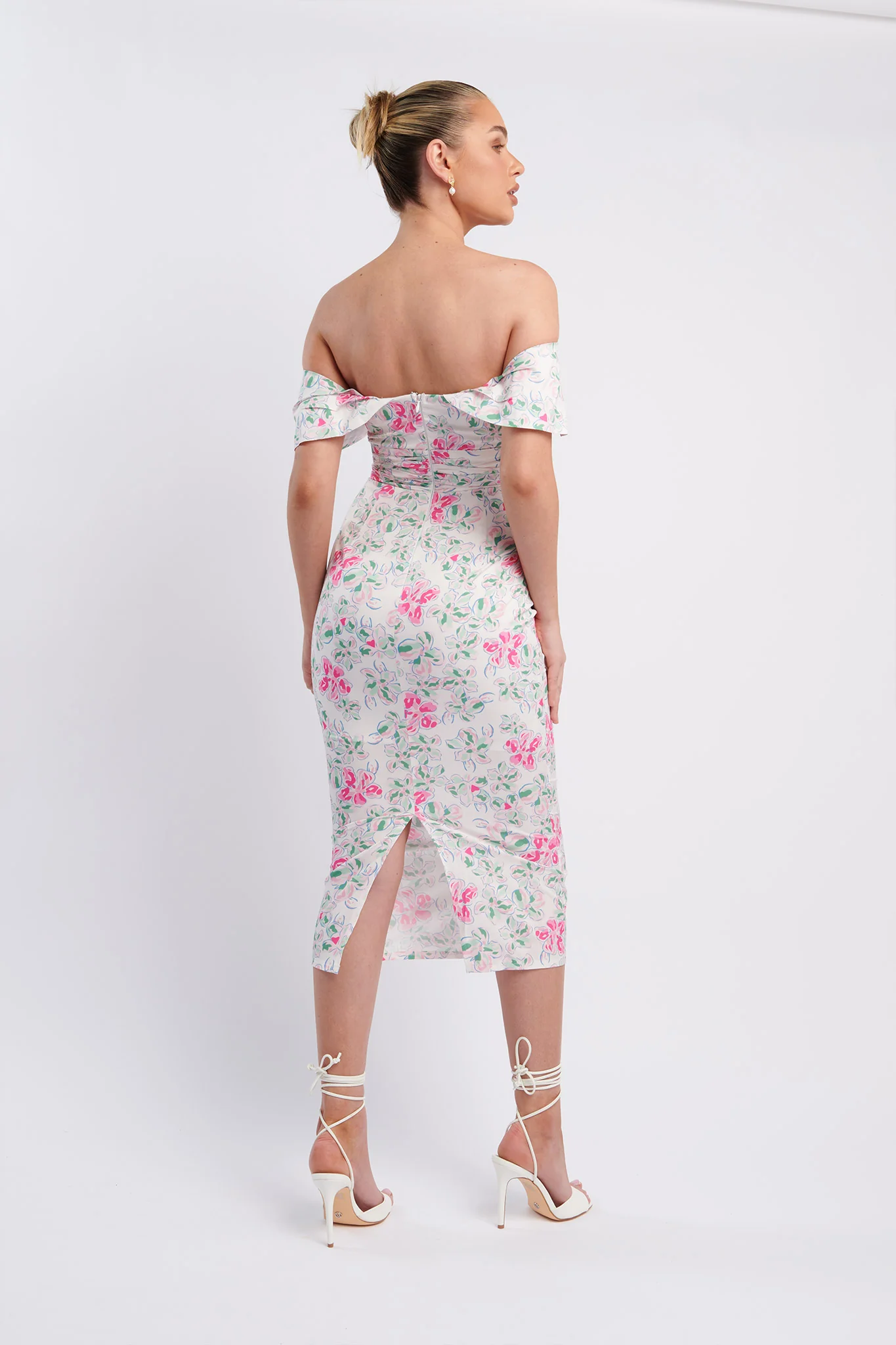 Lillianne Off-Shoulder Midi Dress Floral Pink - Sonourner