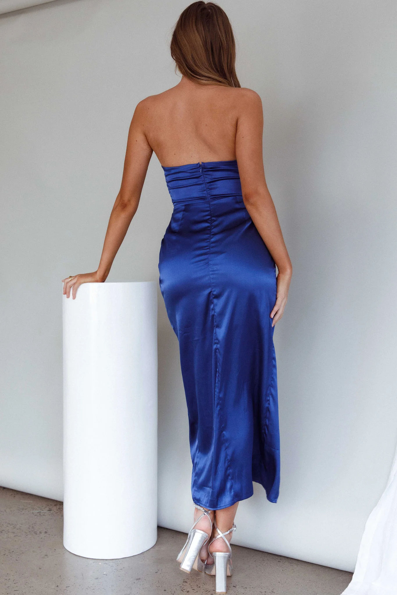 Gianna Strapless Ruched Bust Midi Dress Navy - Sonourner