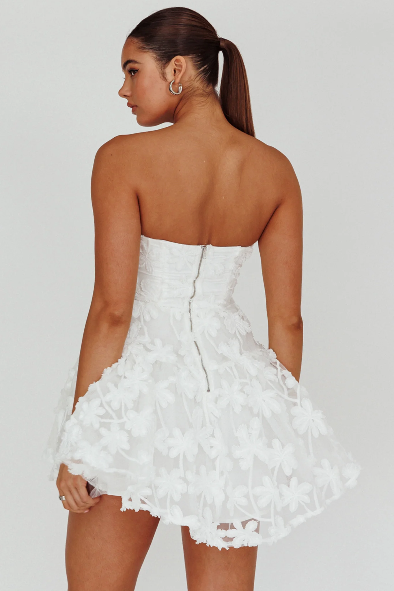 Dori Floral Embellished Mini Dress White - Sonourner