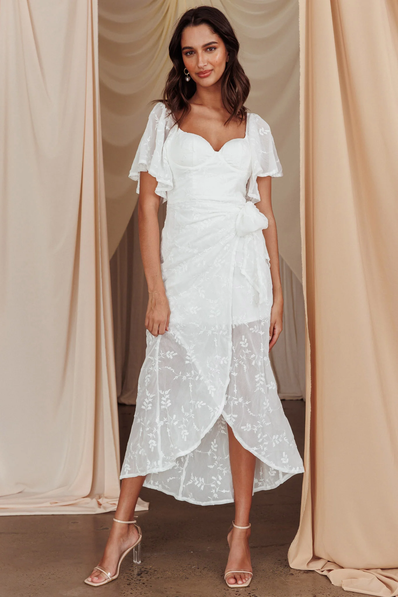 Aphrodite Molded Bust Angel Sleeve Midi Dress Floral White - Sonourner