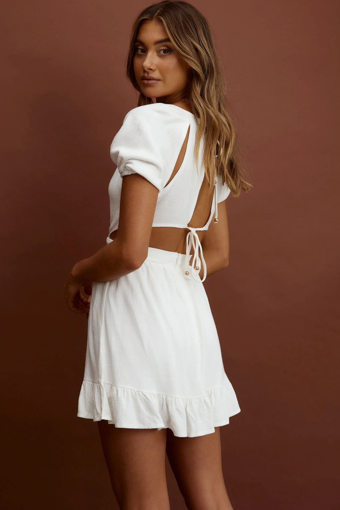 Kassidy Cut-Out Waist Mini Dress White - Sonourner
