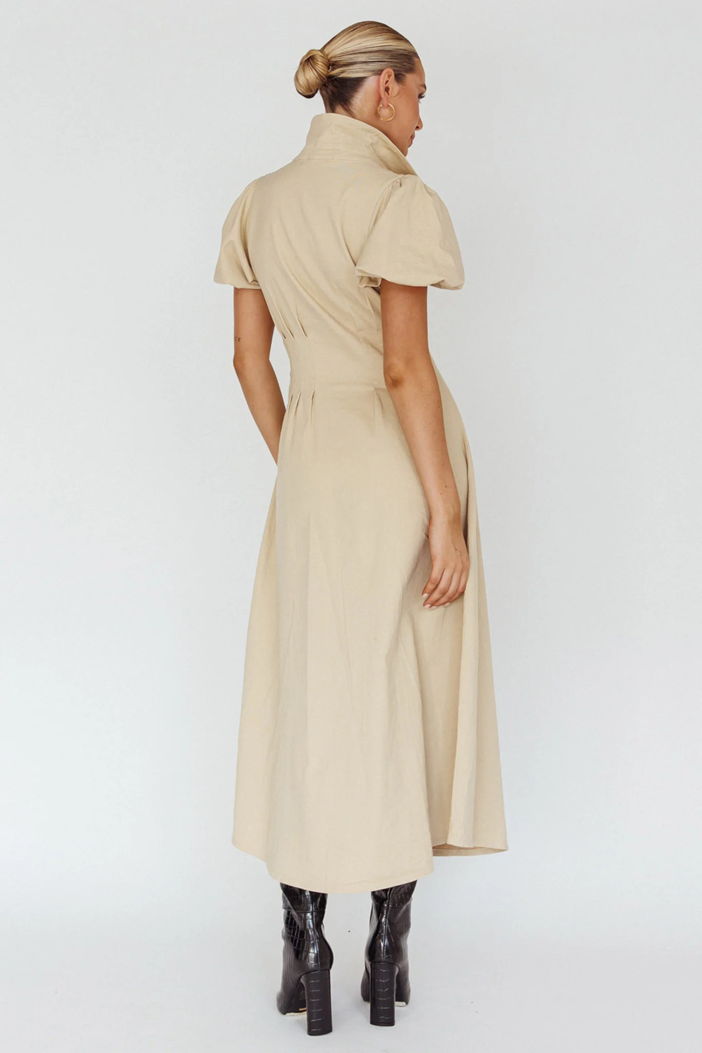 Zurich Pleated Waist Midi Dress Beige - Sonourner