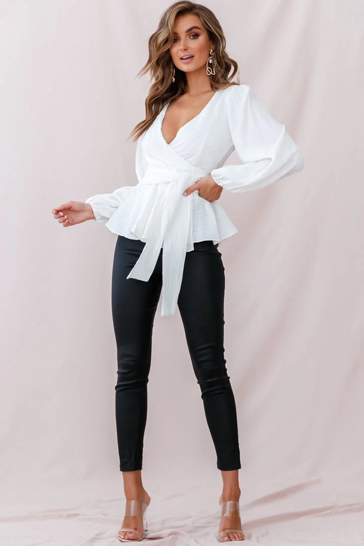Macy Fit & Flare Wrap Top White - Sonourner