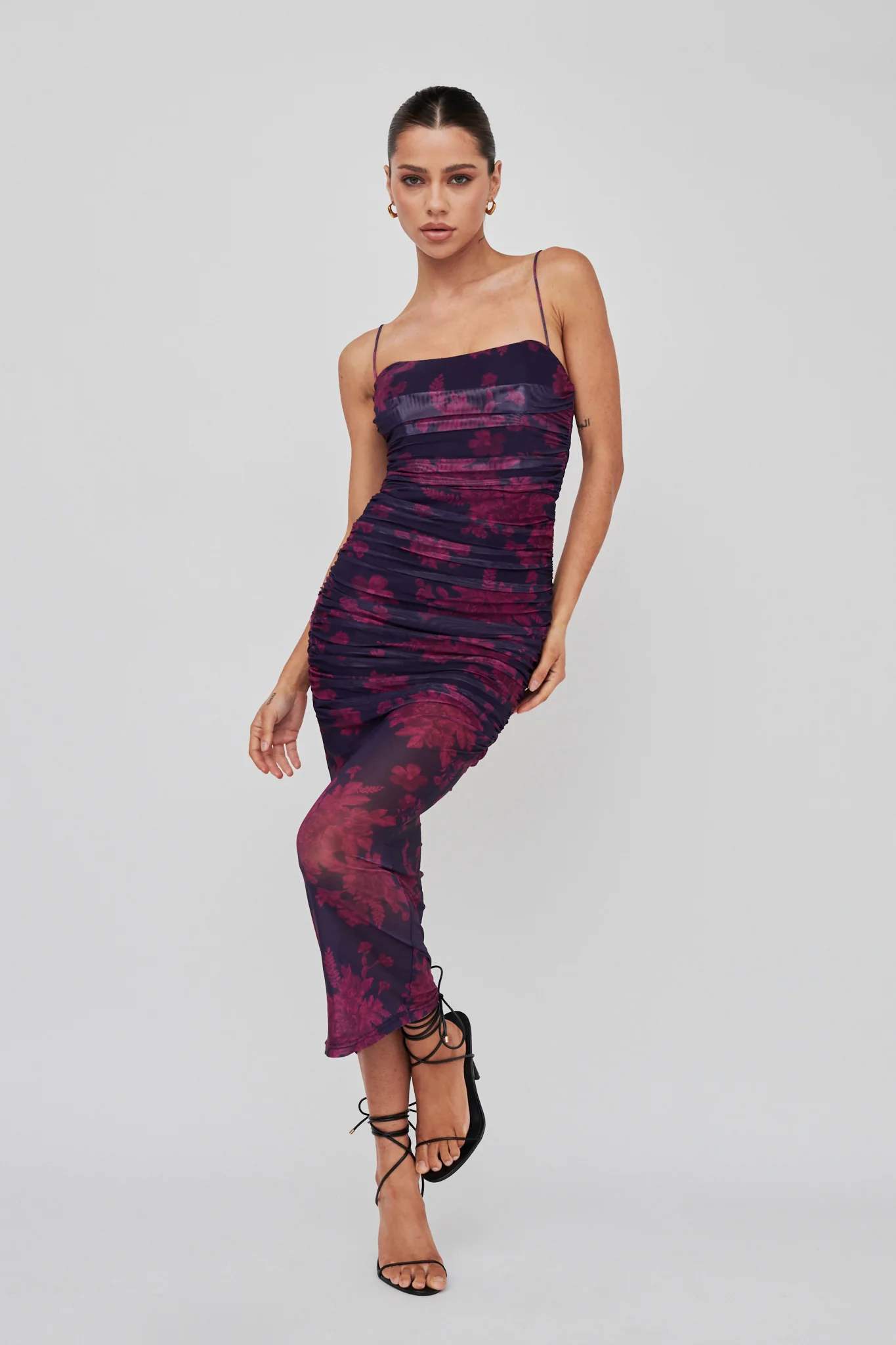 Logan Cami Strap Midi Dress Flower Grape - Sonourner