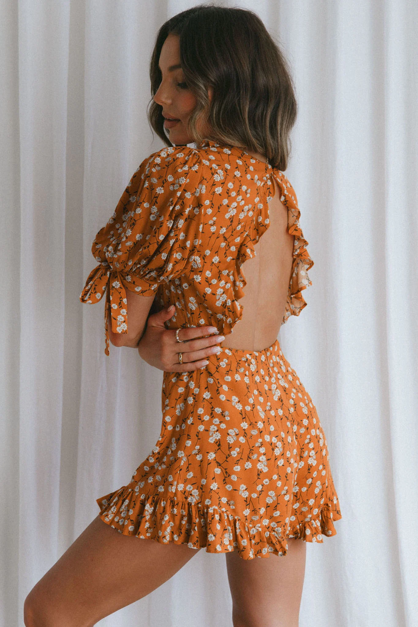 Francine Short Sleeve Tied Bust Romper Floral Orange - Sonourner