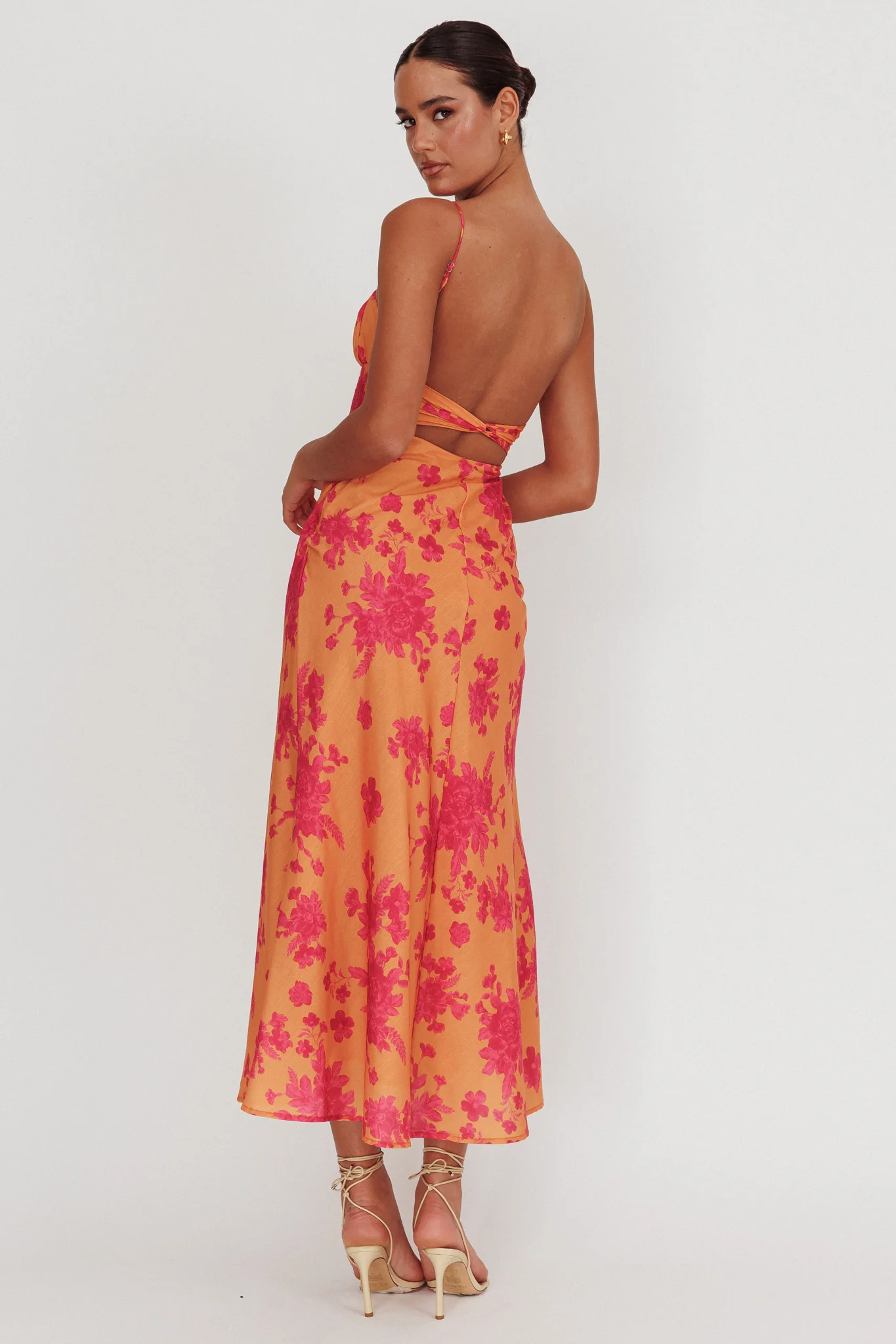 Nerida Low Back Twist Floral Maxi Dress Orange - Sonourner