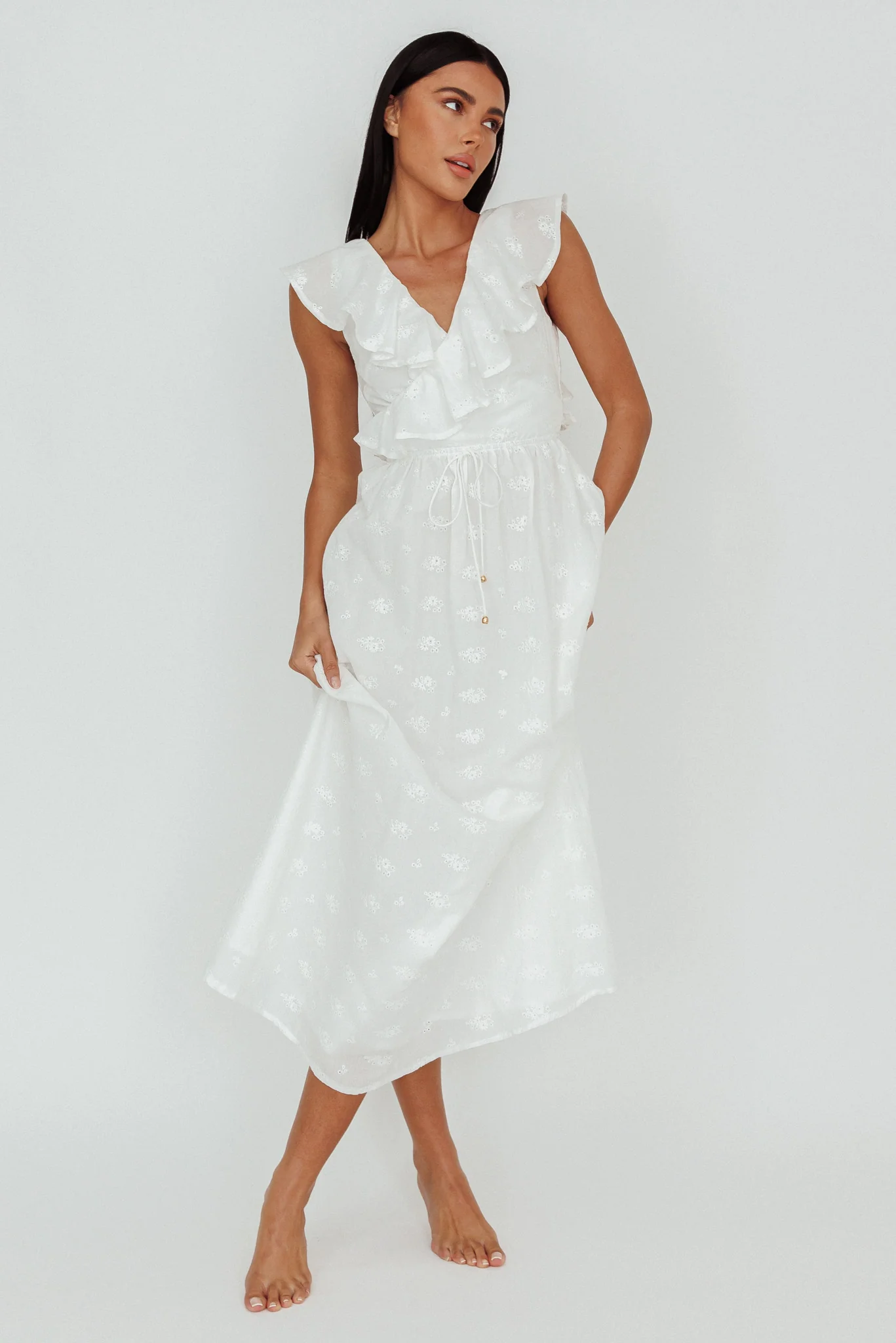 Primrosia Tied Back Maxi Dress Eyelet White - Sonourner