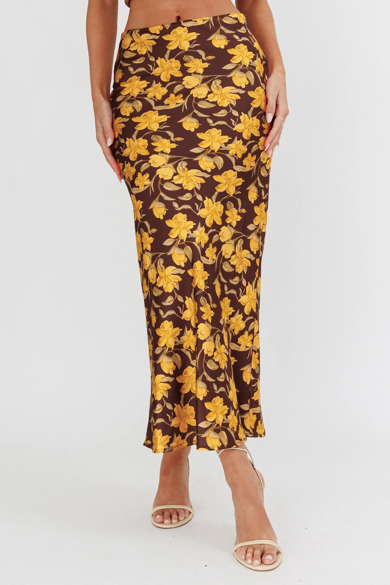 Wild Wanderings Midi Skirt Floral Brown - Sonourner