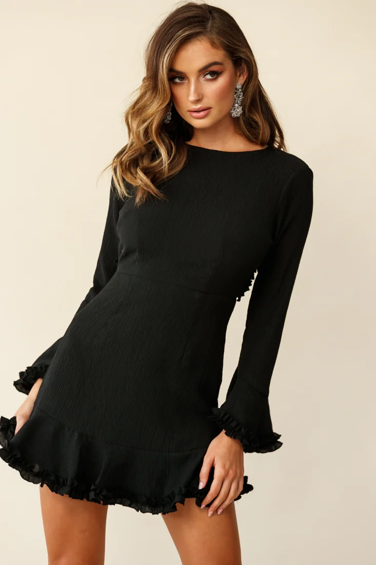 Marta Flared Cuff Cut-Out Back Dress Black - Sonourner