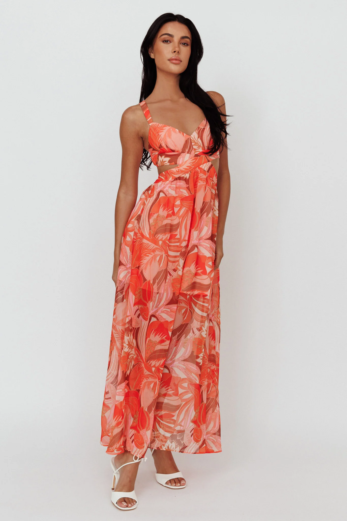 Maura Lace-Up Back Maxi Dress Floral Red - Sonourner