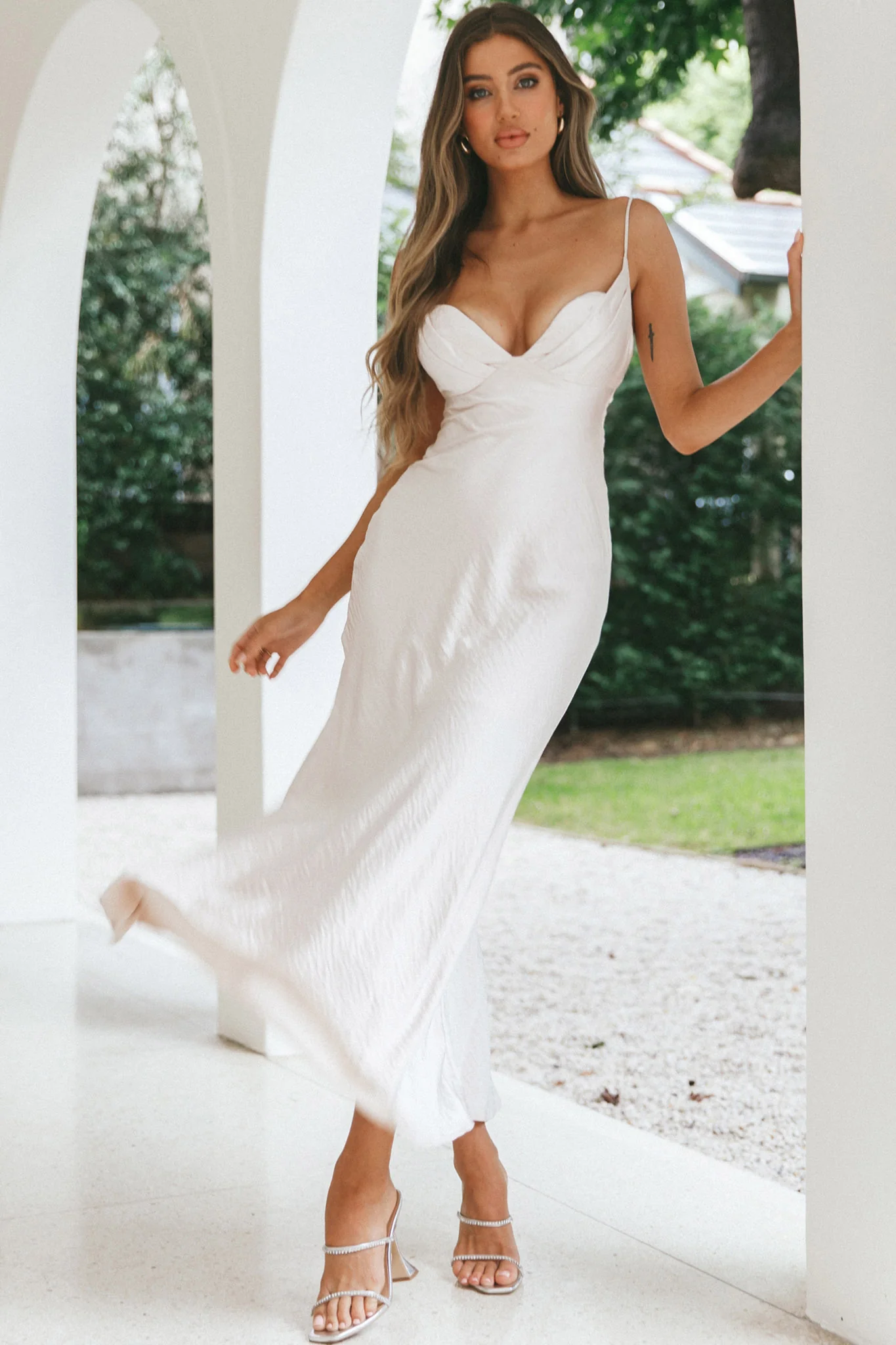 Infinity Pintuck Bust Maxi Dress Champagne - Sonourner