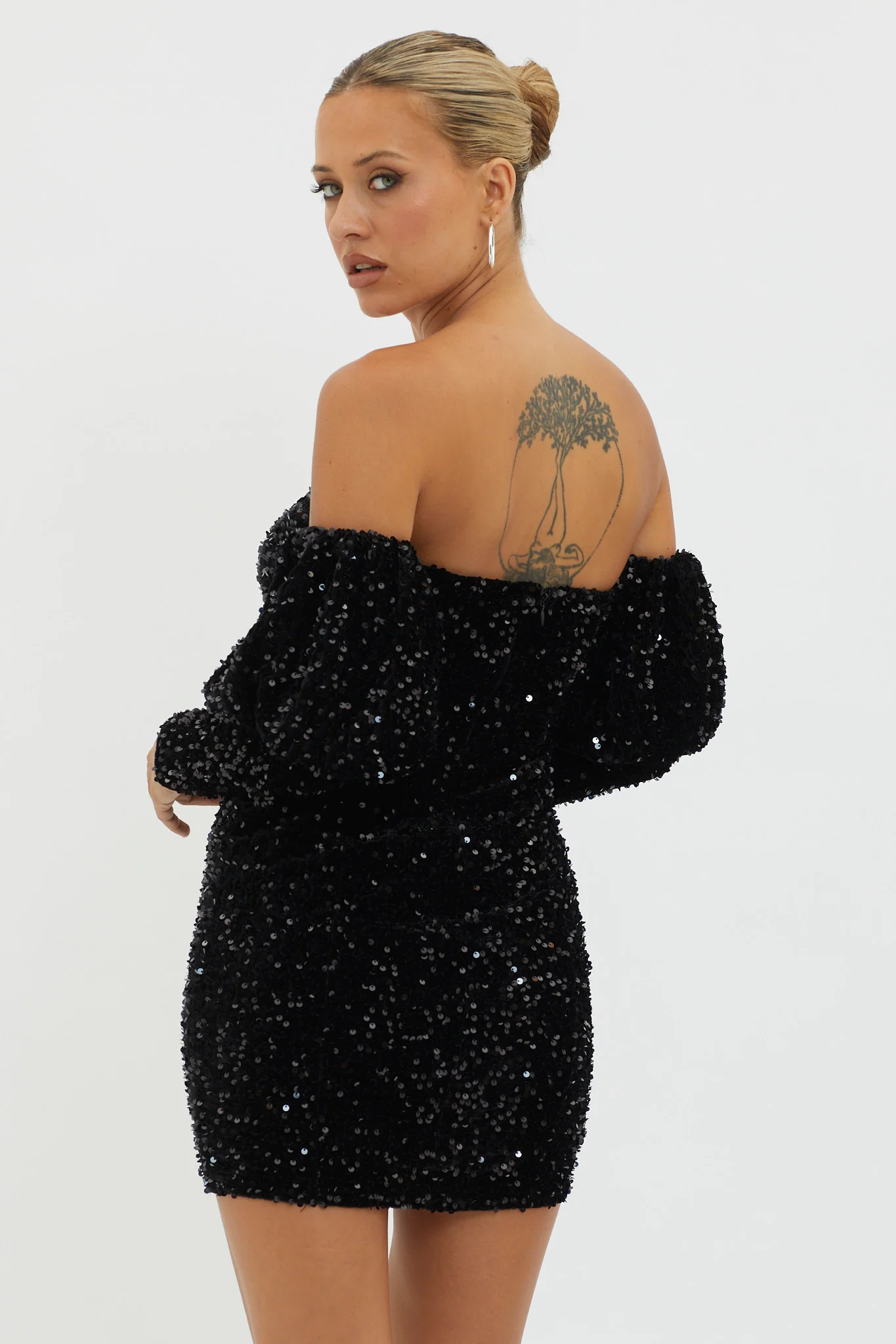 Merry & Bright Sequin Mini Dress Black - Sonourner