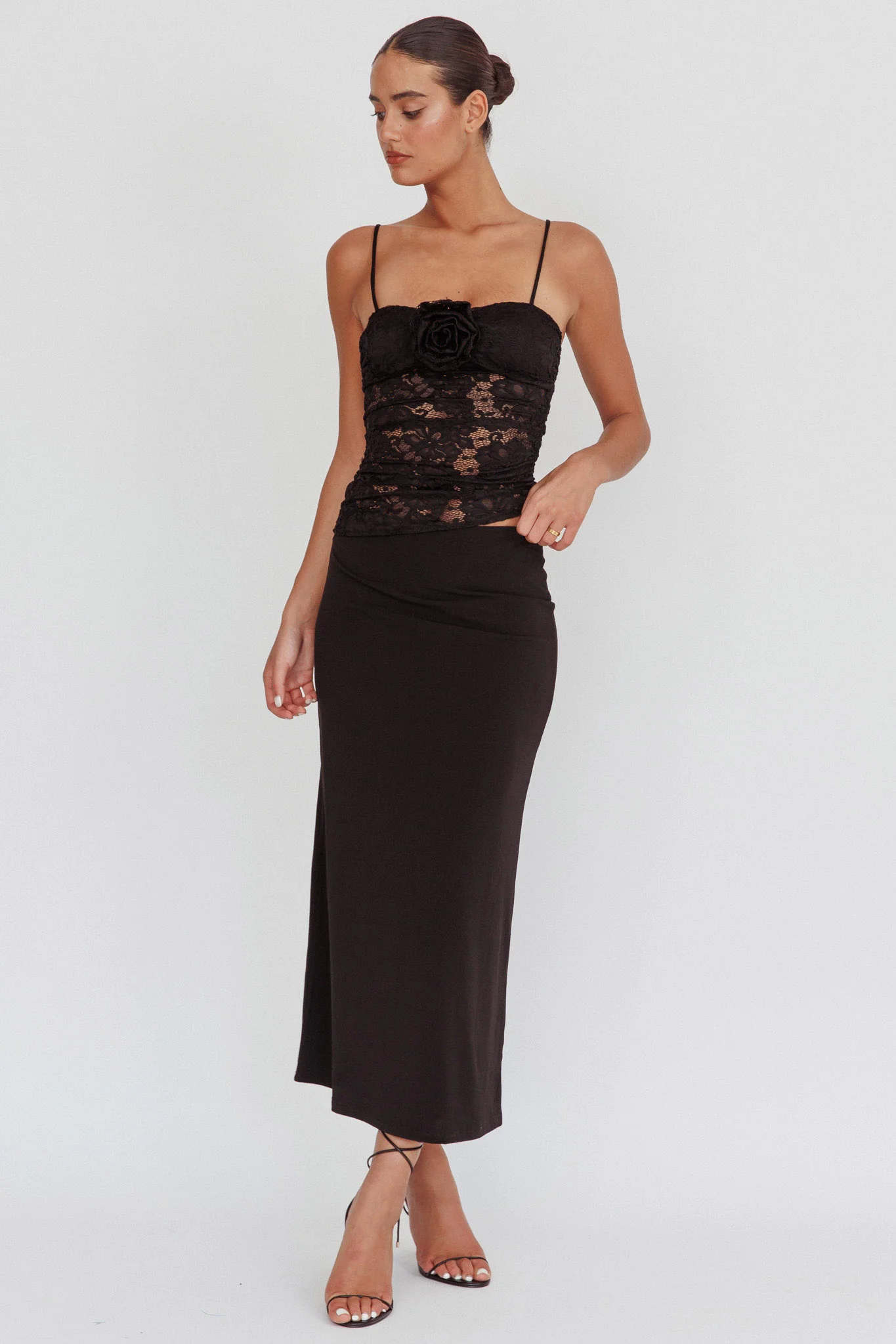 Lorely Lace Rosette Maxi Dress Top Black - Sonourner