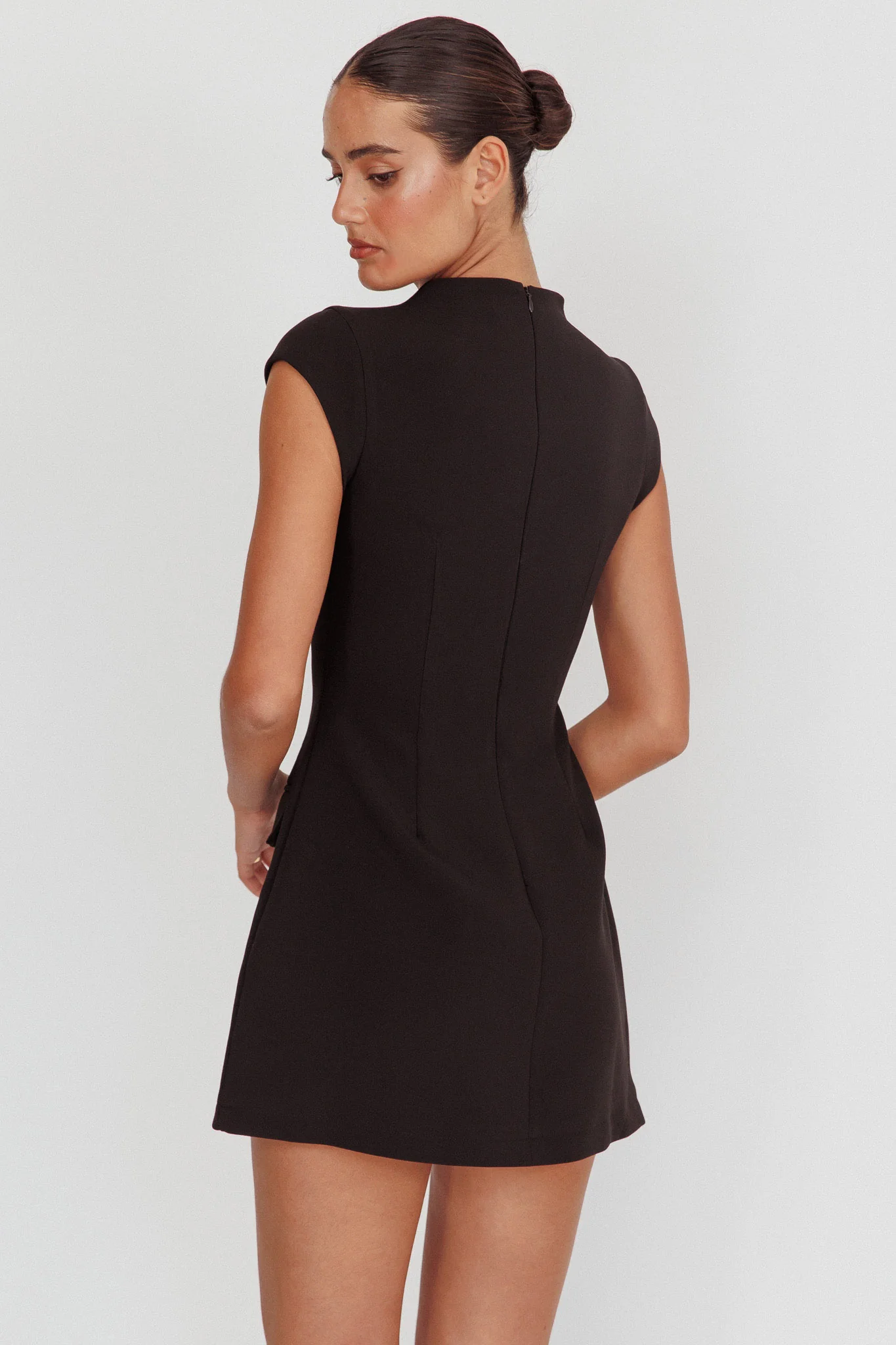 Aristos Cap Sleeve Mini Dress Black - Sonourner
