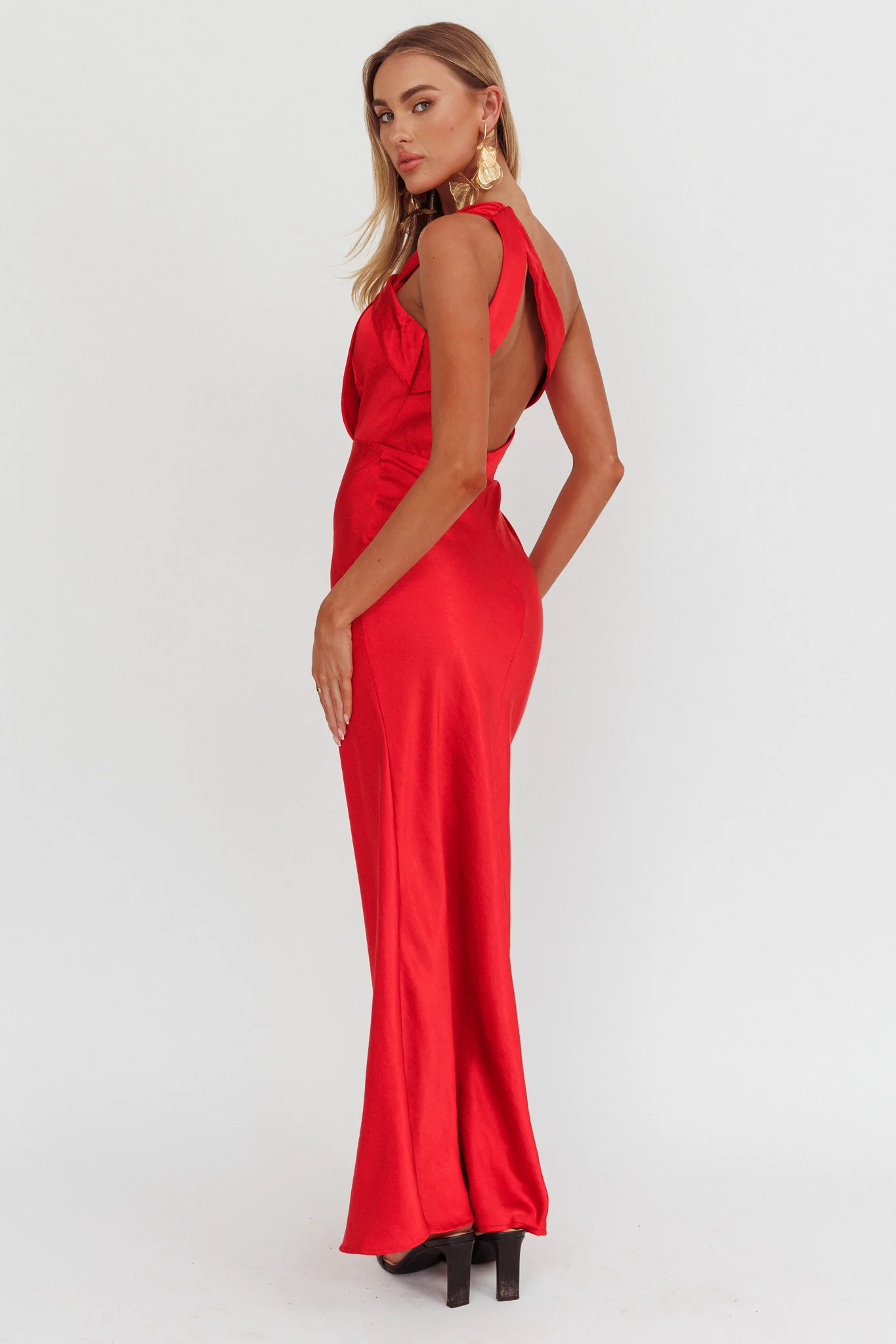Fly Love Satin One Shoulder Maxi Dress Red - Sonourner