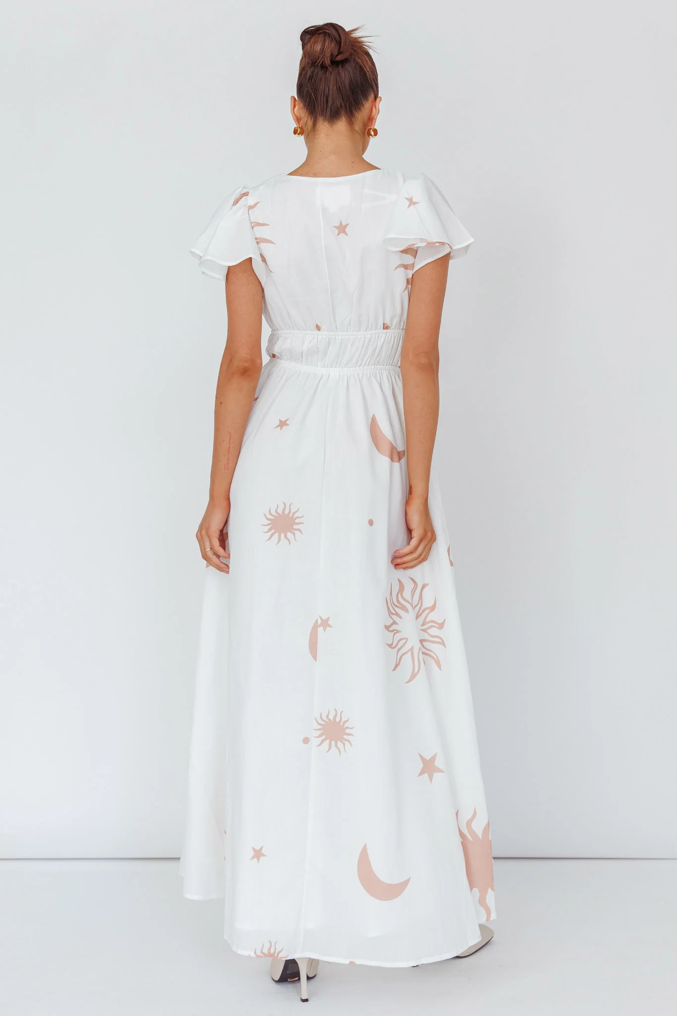 Carnivale Angel Sleeve Maxi Dress White/Beige - Sonourner