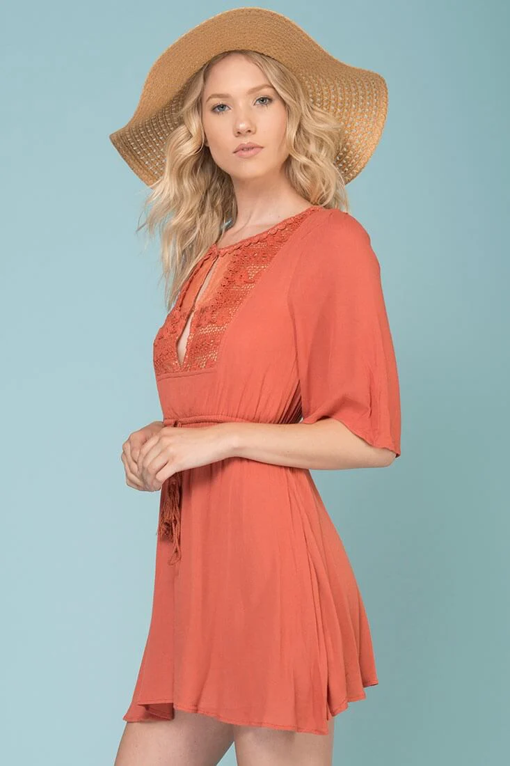 Kayla Tie Waist Crochet Details Dress Rose - Sonourner
