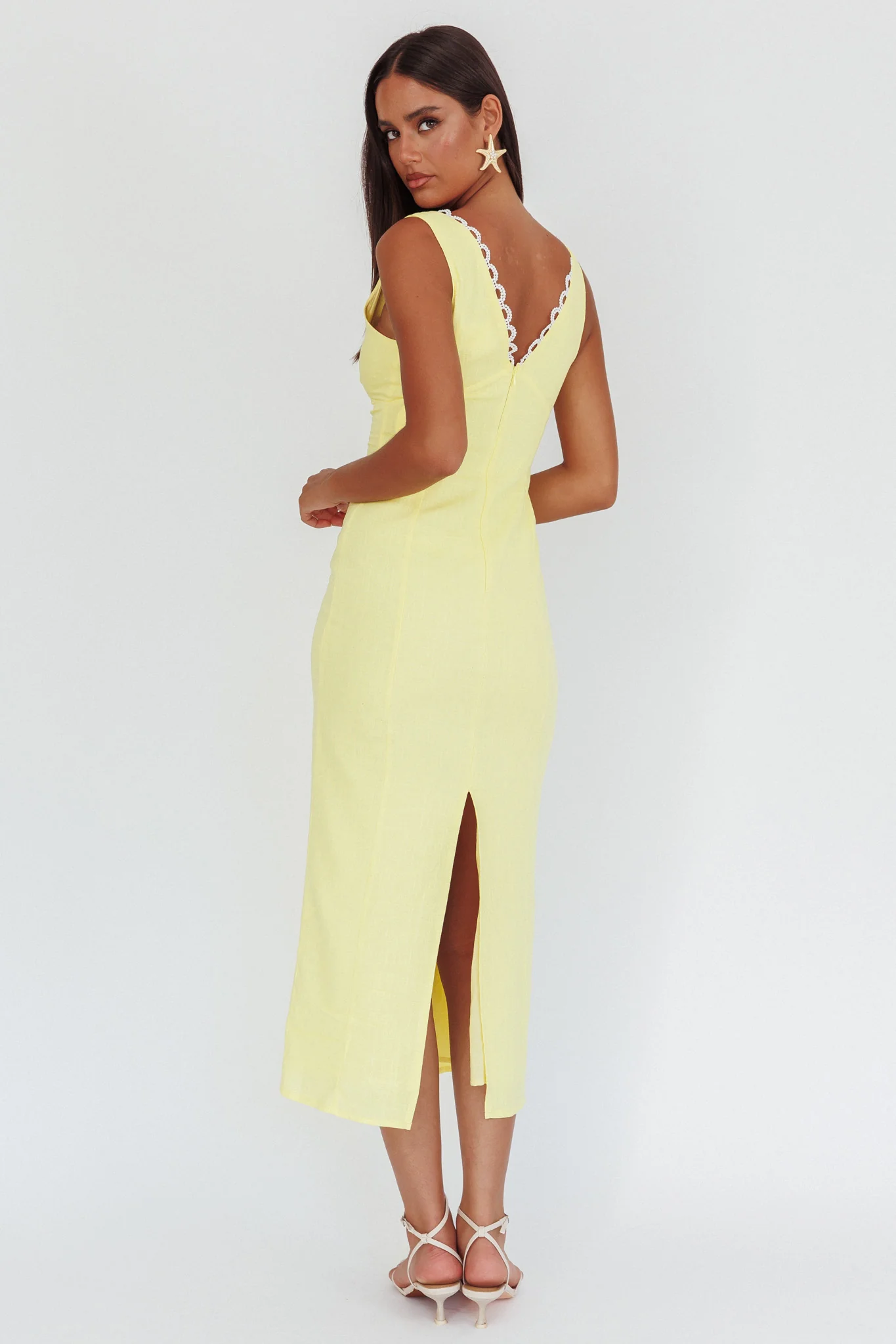 Chamberlain Scallop Trim V-Neck Maxi Dress Butter - Sonourner