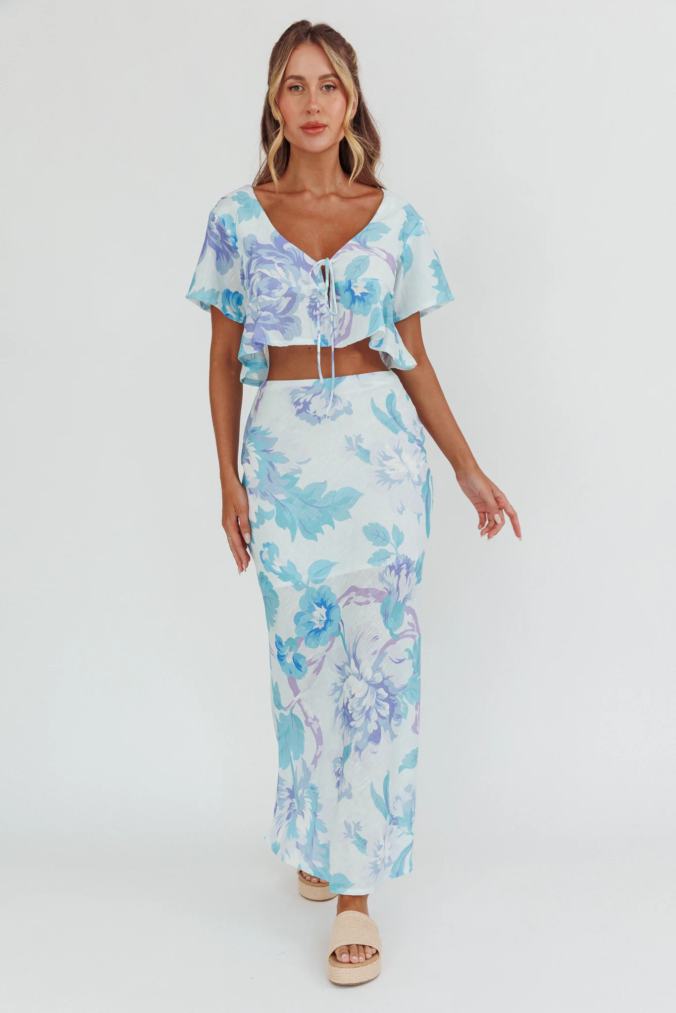 La Vie Floral Maxi Skirt Floral Blue - Sonourner