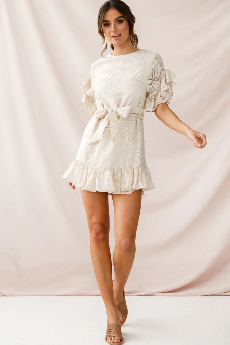 Coolum Ruffle Sleeve Dress Beige - Sonourner