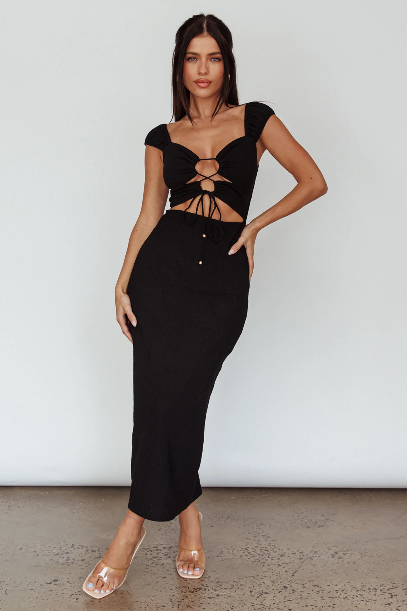 Iconic Cut-Out Bodice Midi Dress Black - Sonourner