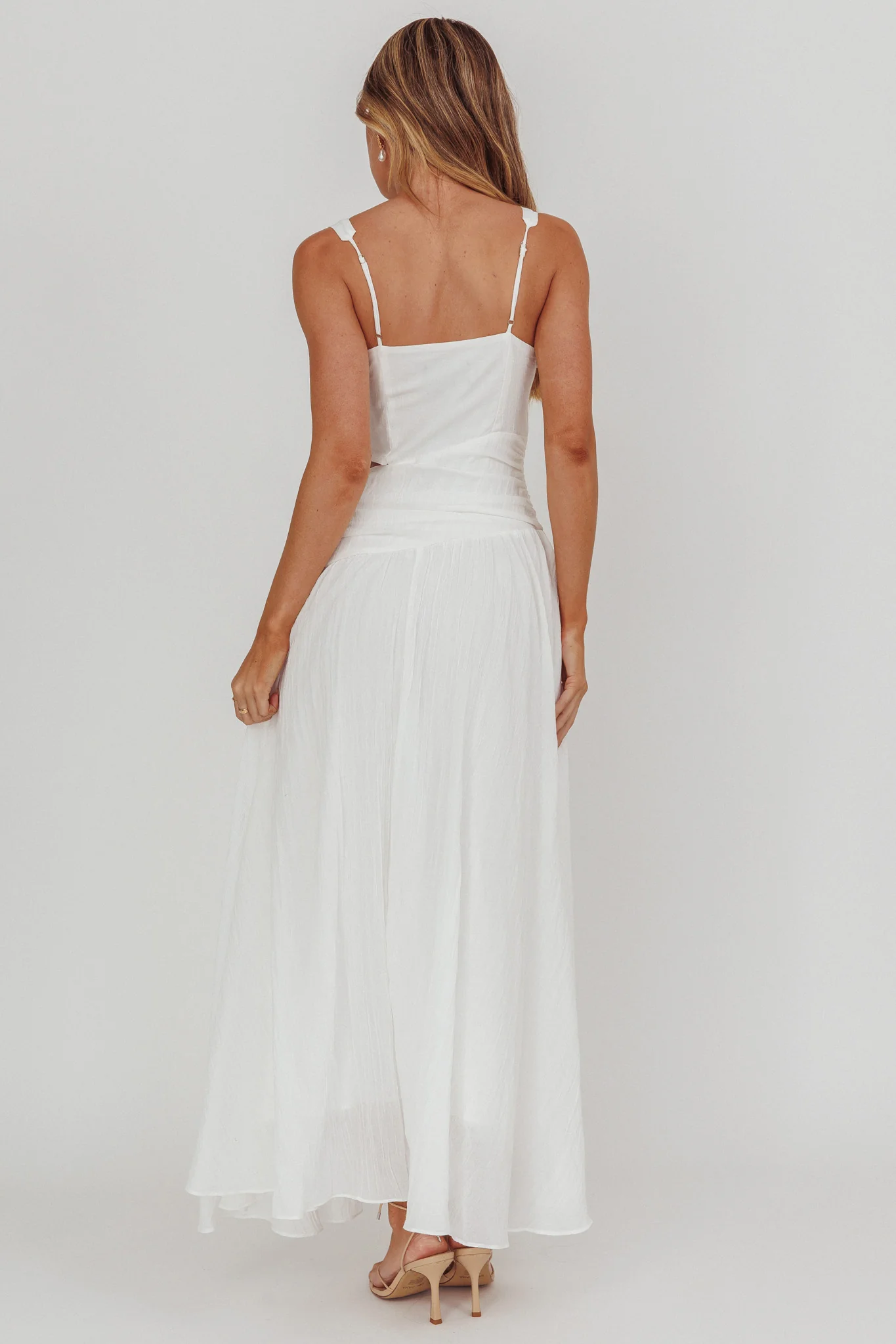 First Dates Waist Cut-Out Maxi Dress White - Sonourner