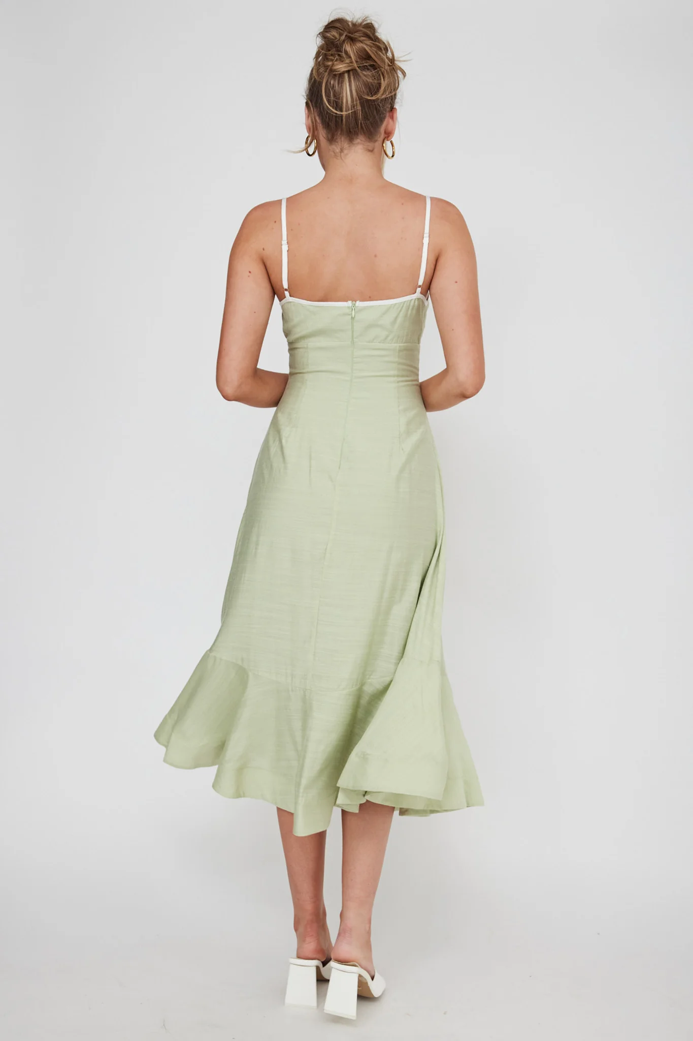 Noni Cami Strap Swing Midi Dress Pistachio - Sonourner