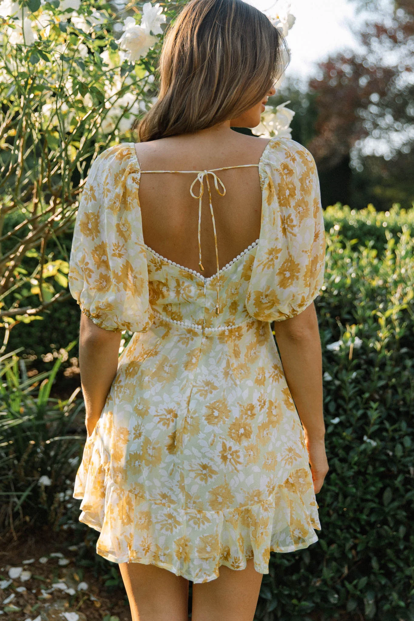 Catch Feelings Sweetheart Neckline Dot Trim Dress Floral Print Yellow - Sonourner