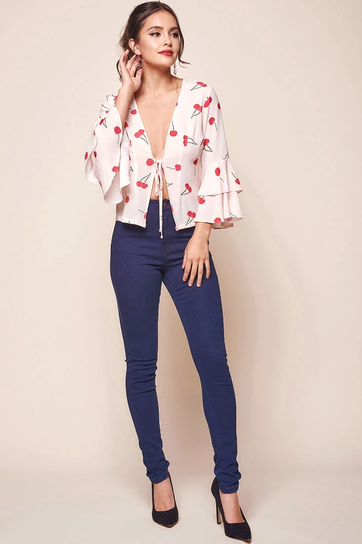 Robbi Bell Sleeved Cherry Top Beige - Sonourner