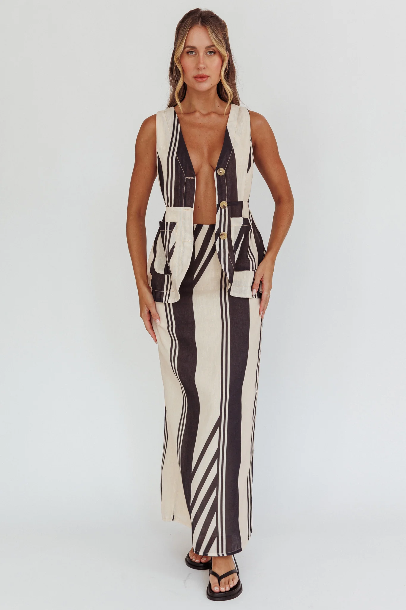 Philomena Maxi Skirt Stripe Black - Sonourner