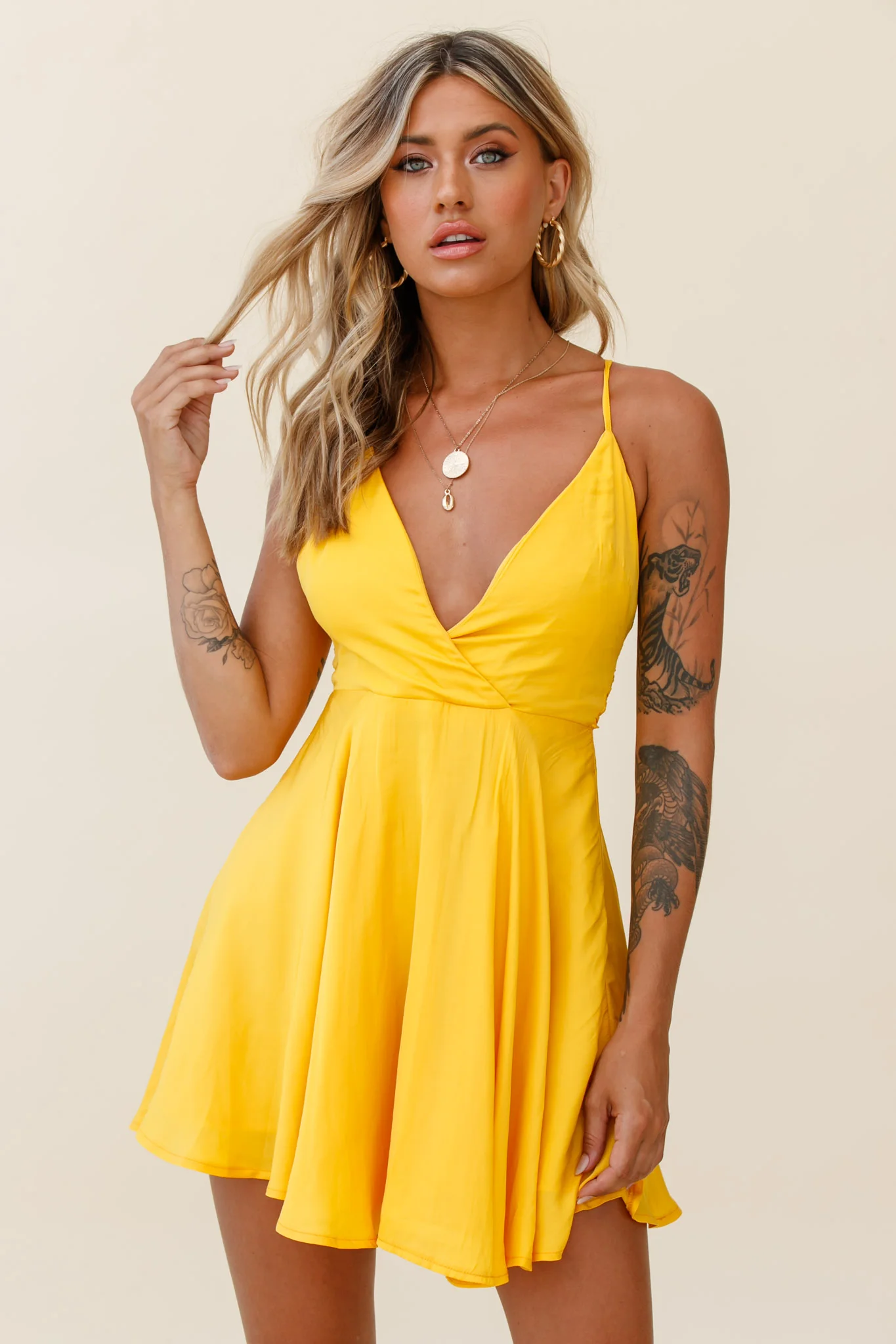 Secret Place Strappy Tie Back Party Dress Yellow - Sonourner