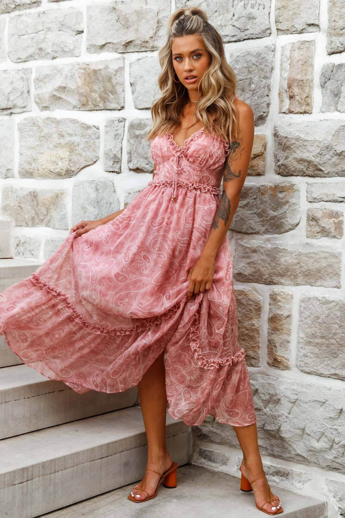 Anyah Frill Detail Tie Back Maxi Dress Paisley Print Pink - Sonourner