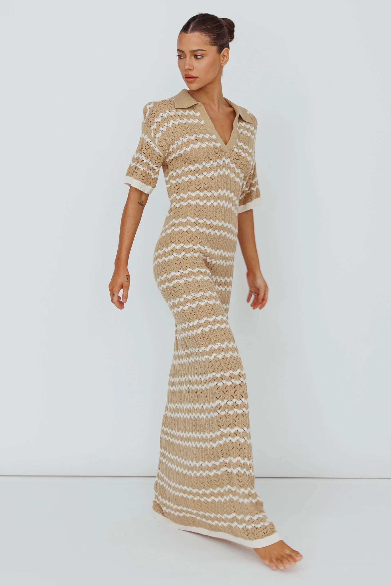 Clearwater Crochet Short Sleeve Maxi Dress Beige/White - Sonourner