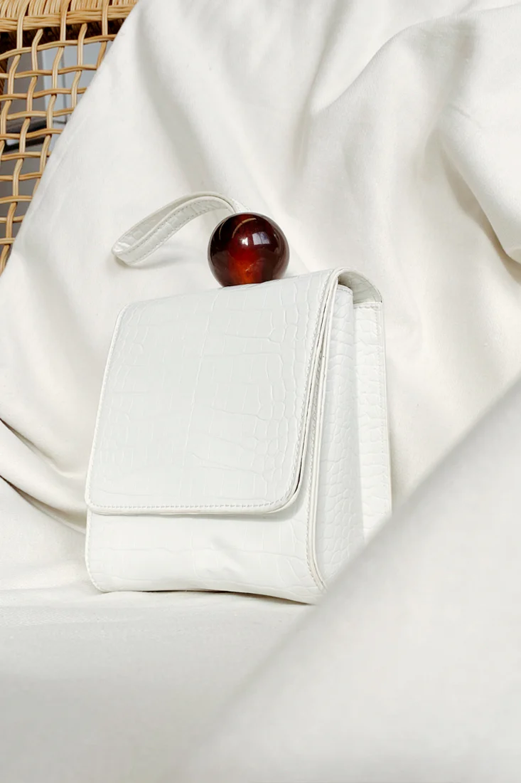 Audrey Wrist Strap Bead Purse White - Sonourner