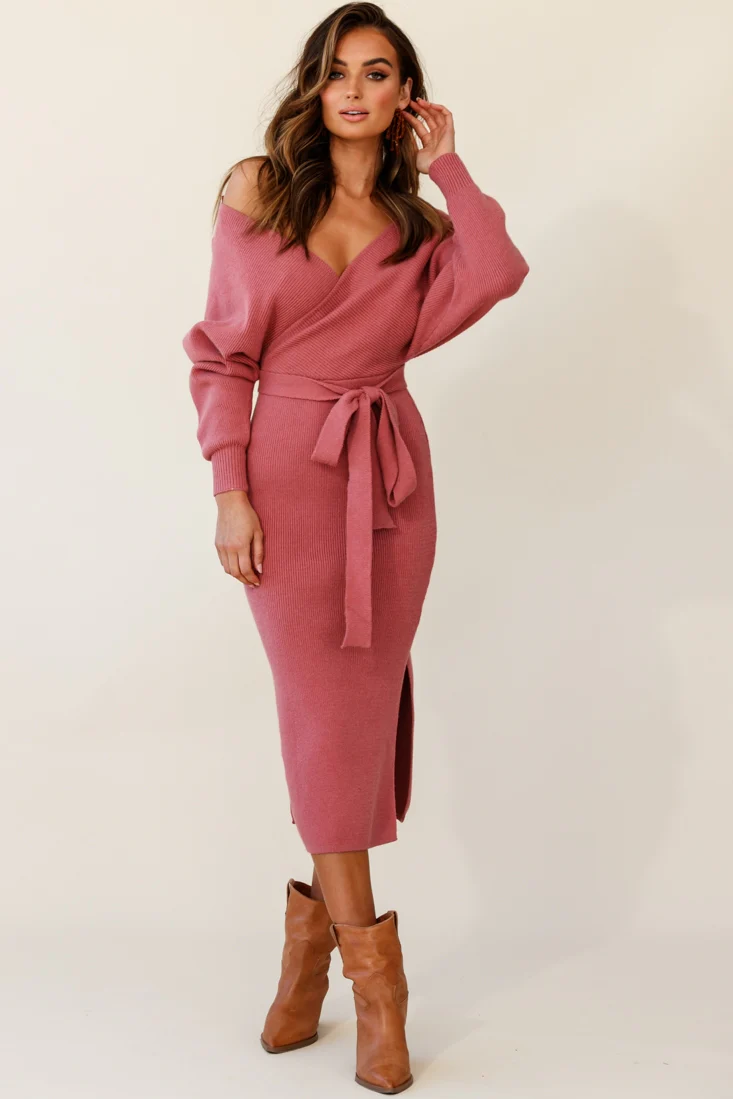 Cameo Batwing Knit Midi Dress Rose - Sonourner