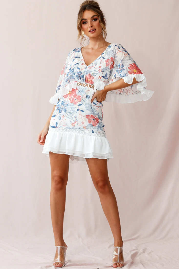 Caspar Batwing Floral Dress White - Sonourner