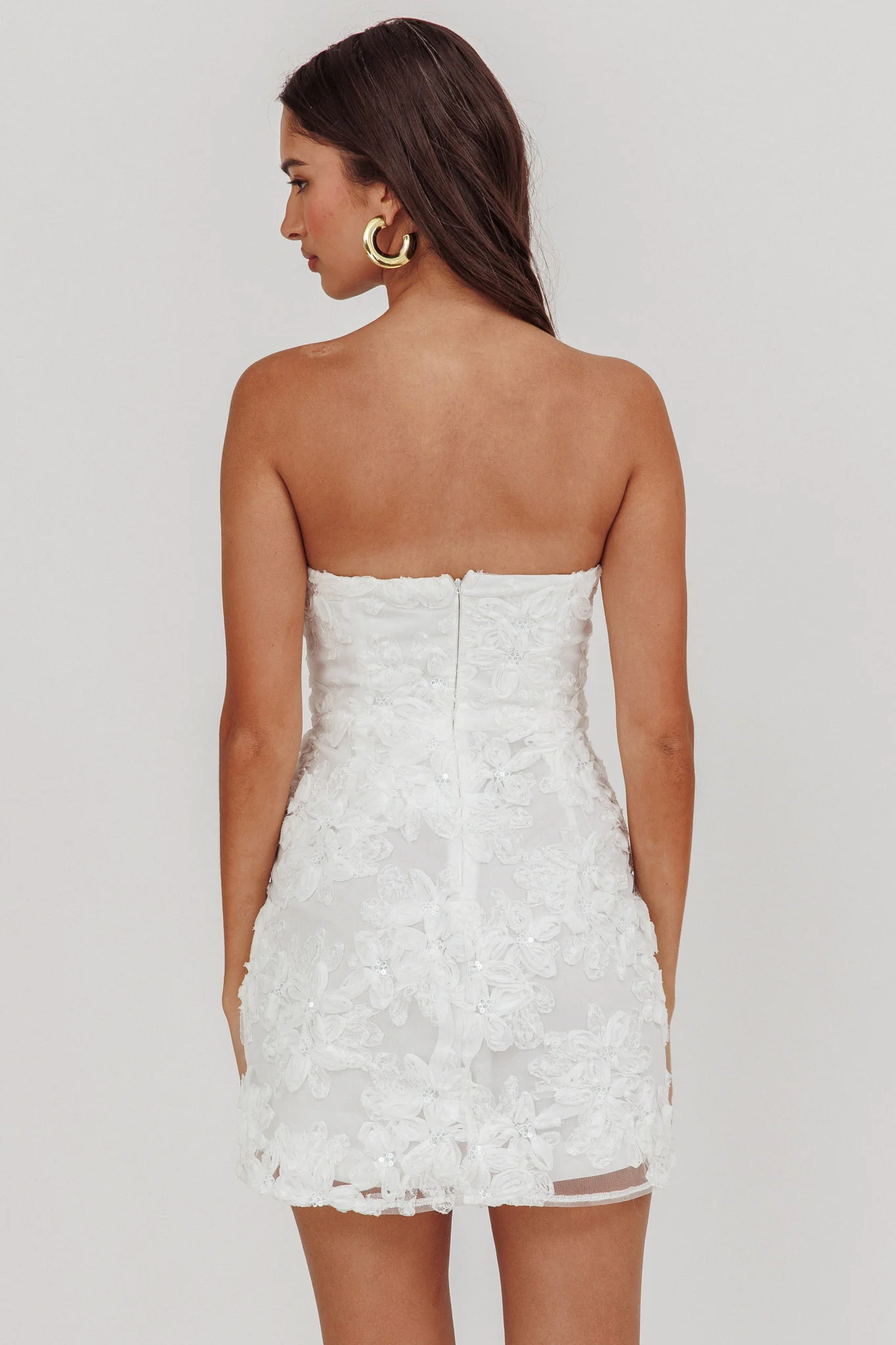 In Paris Embellished Flower Mini Dress White - Sonourner