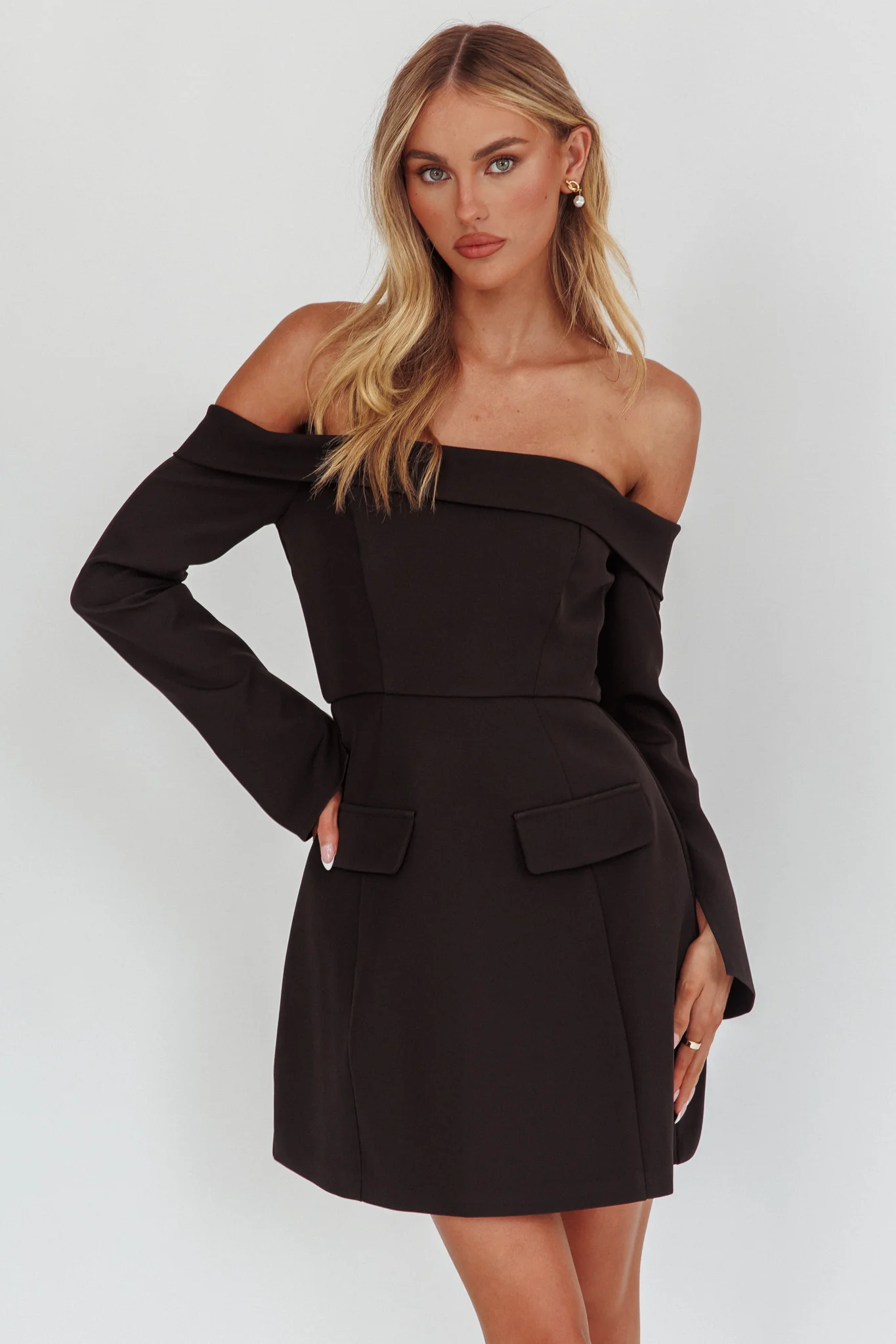 Laviniah Foldover Long Sleeve Mini Dress Black - Sonourner