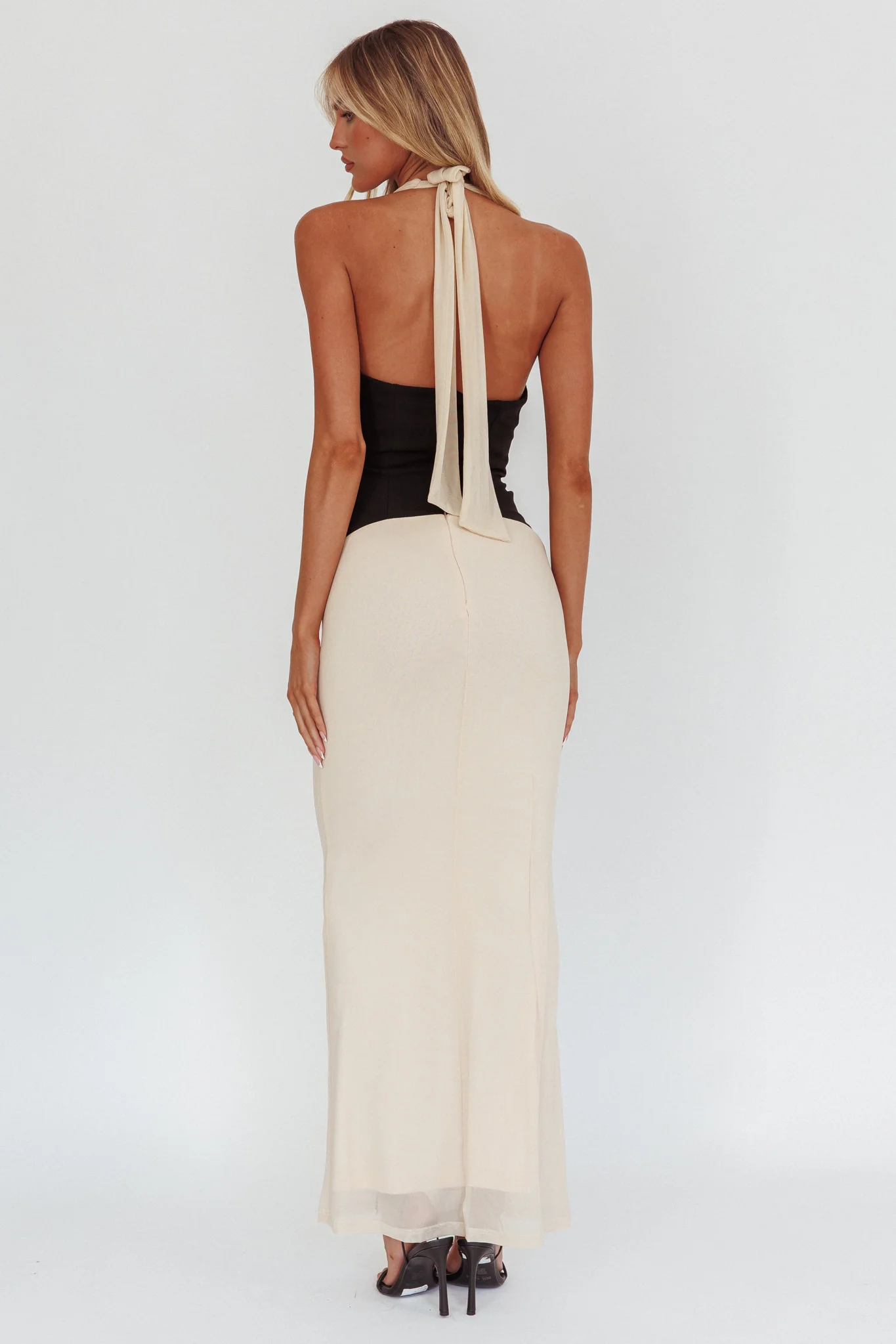 Milos Contrast Halter Maxi Dress Cream - Sonourner