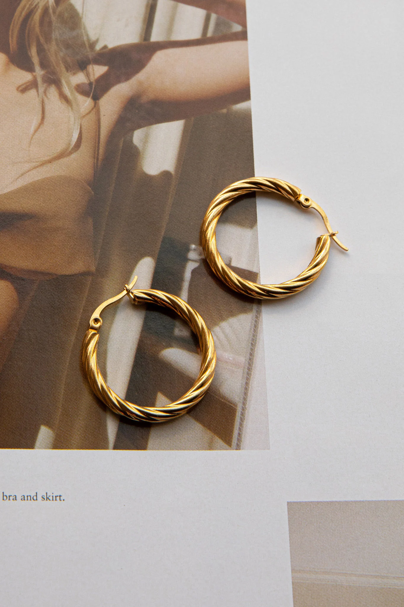 Merrill Hoop Earrings Gold - Sonourner