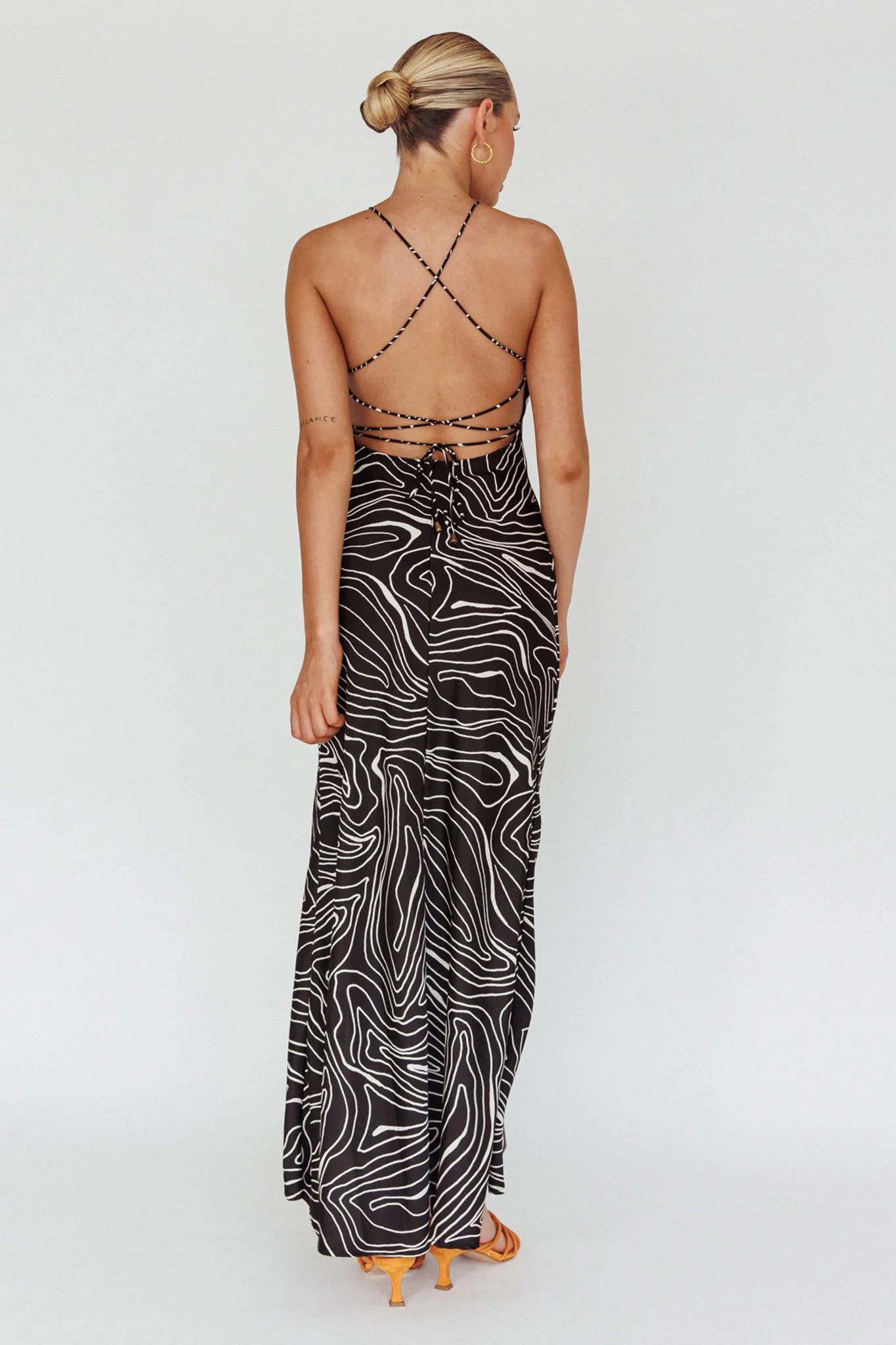 Onella Halterneck Laced Back Maxi Dress Ripple Black - Sonourner