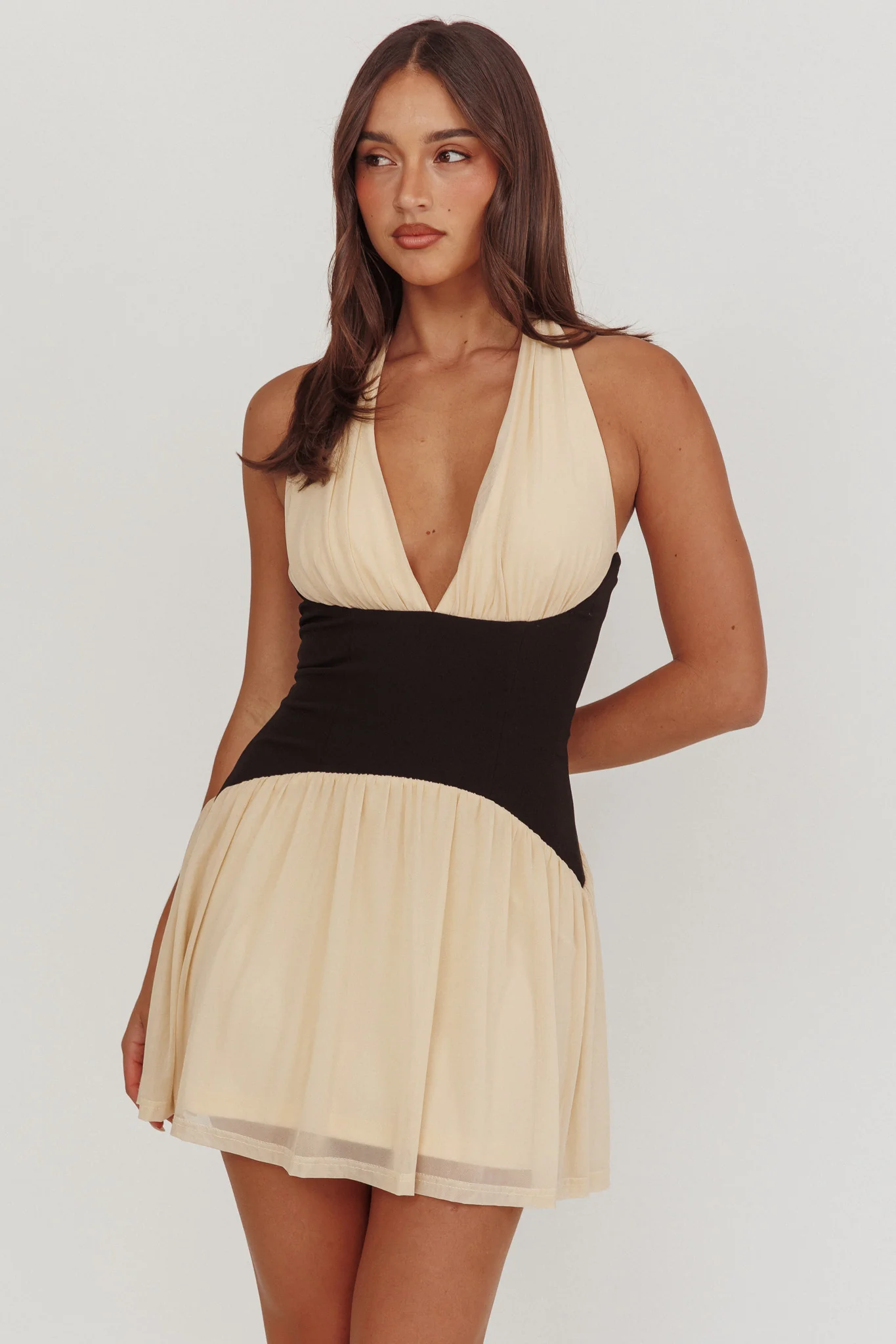 Milos Contrast Halter Mini Dress Cream - Sonourner