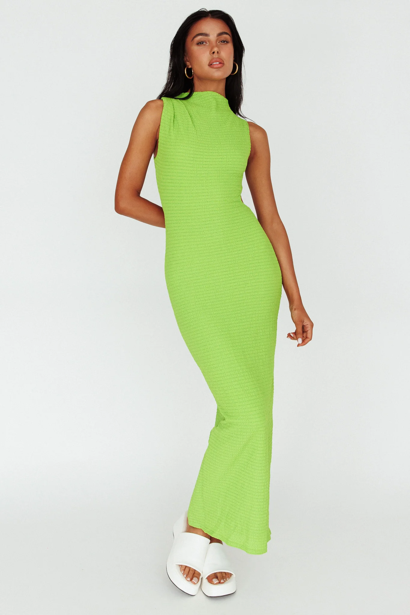Yindi Sleeveless Cut-Out Waist Maxi Dress Lime - Sonourner