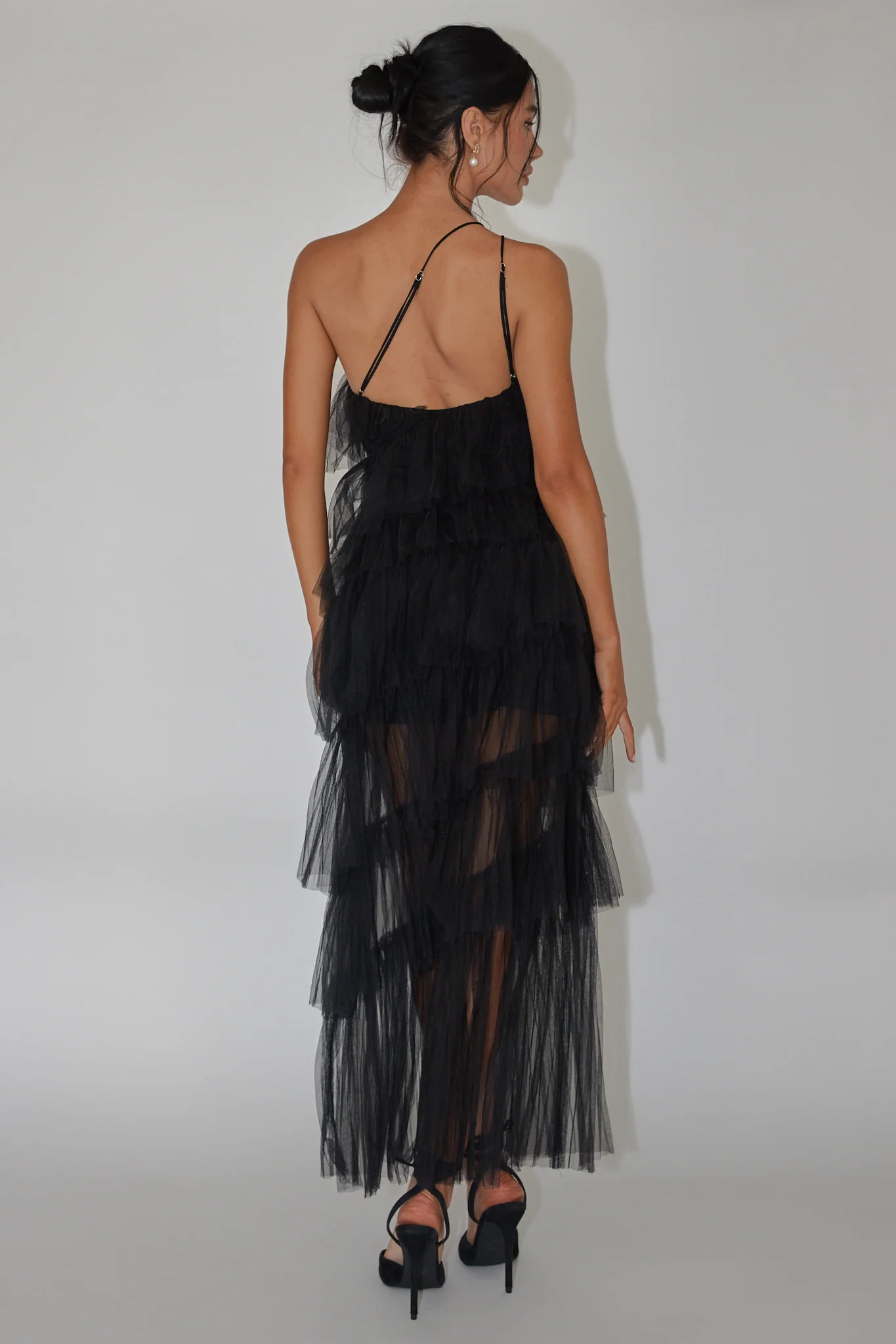 Arrabel Tiered Ruffle Tulle Maxi Dress Black - Sonourner