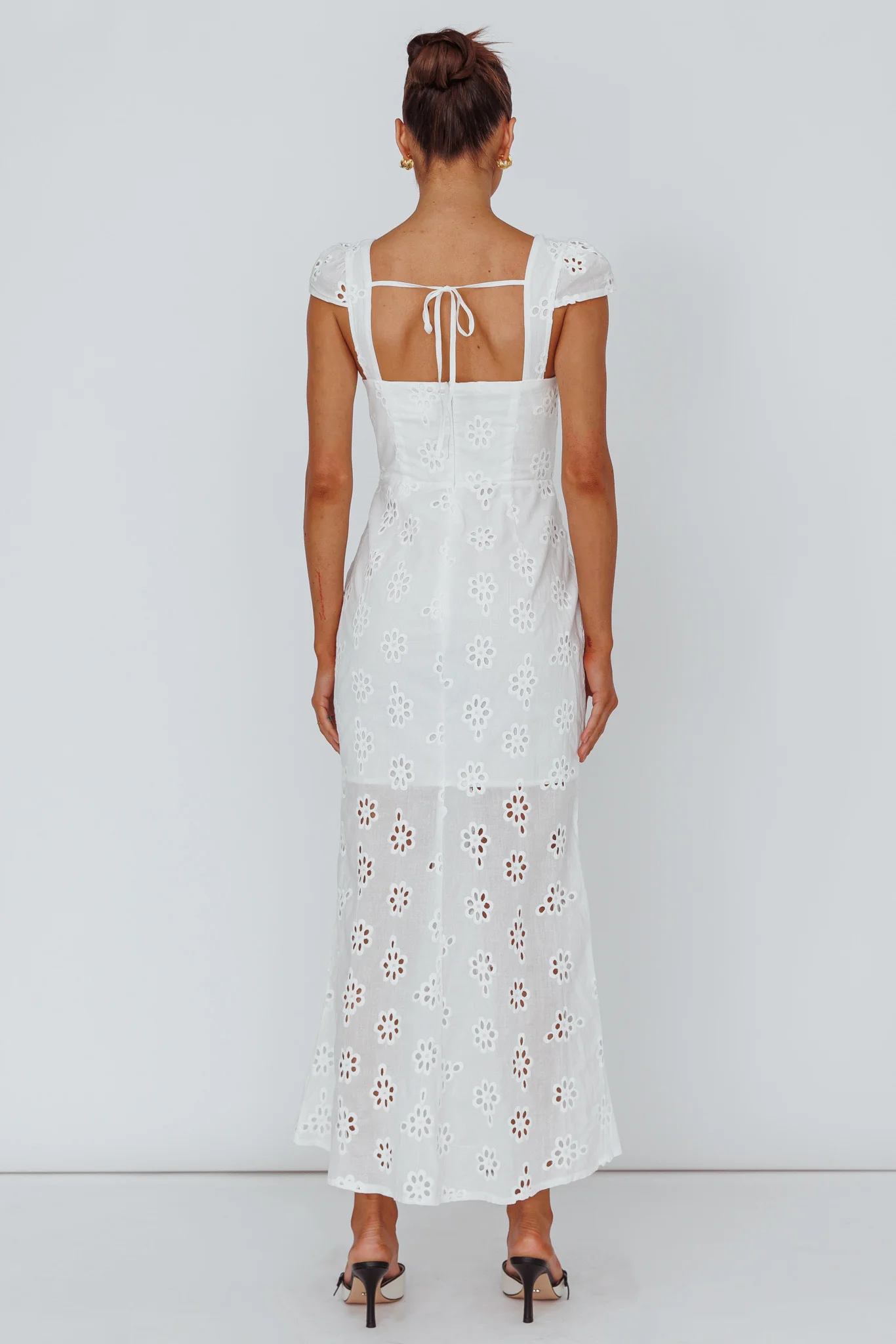 Bohemian Sun Cap Sleeve Eyelet Midi Dress White - Sonourner