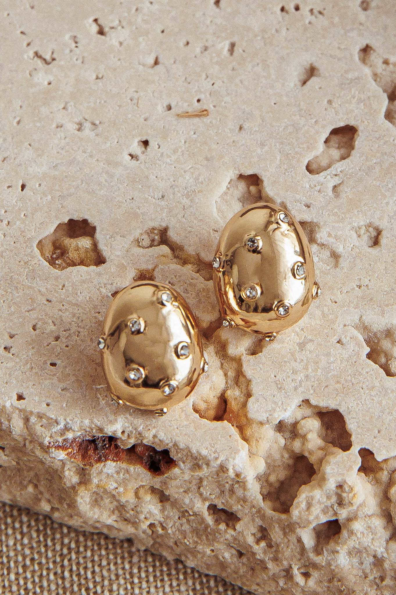 Billie Diamante Pebble Earrings Gold - Sonourner